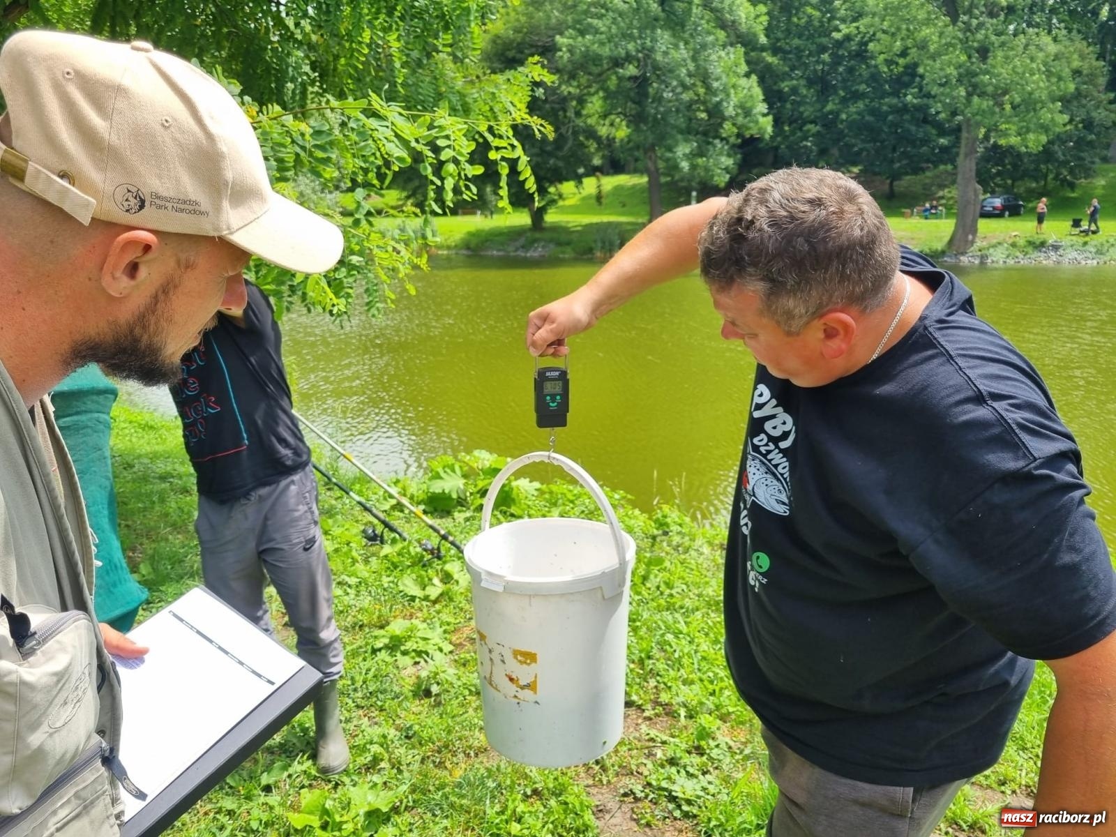 Zdjęcie w galerii na portalu naszraciborz.pl: Dawid Skatuła wygrał wędkarskie zawody spławikowe w Krowiarkach wiadomości z regionu