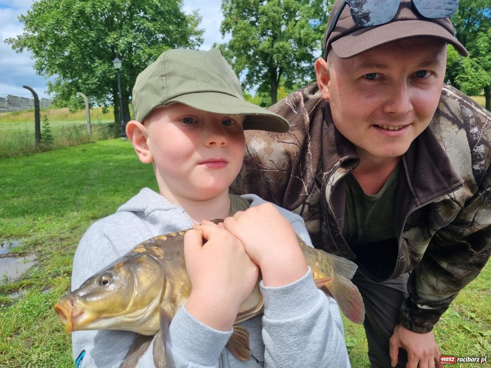 Zdjęcie w galerii na portalu naszraciborz.pl: Dawid Skatuła wygrał wędkarskie zawody spławikowe w Krowiarkach wiadomości z regionu