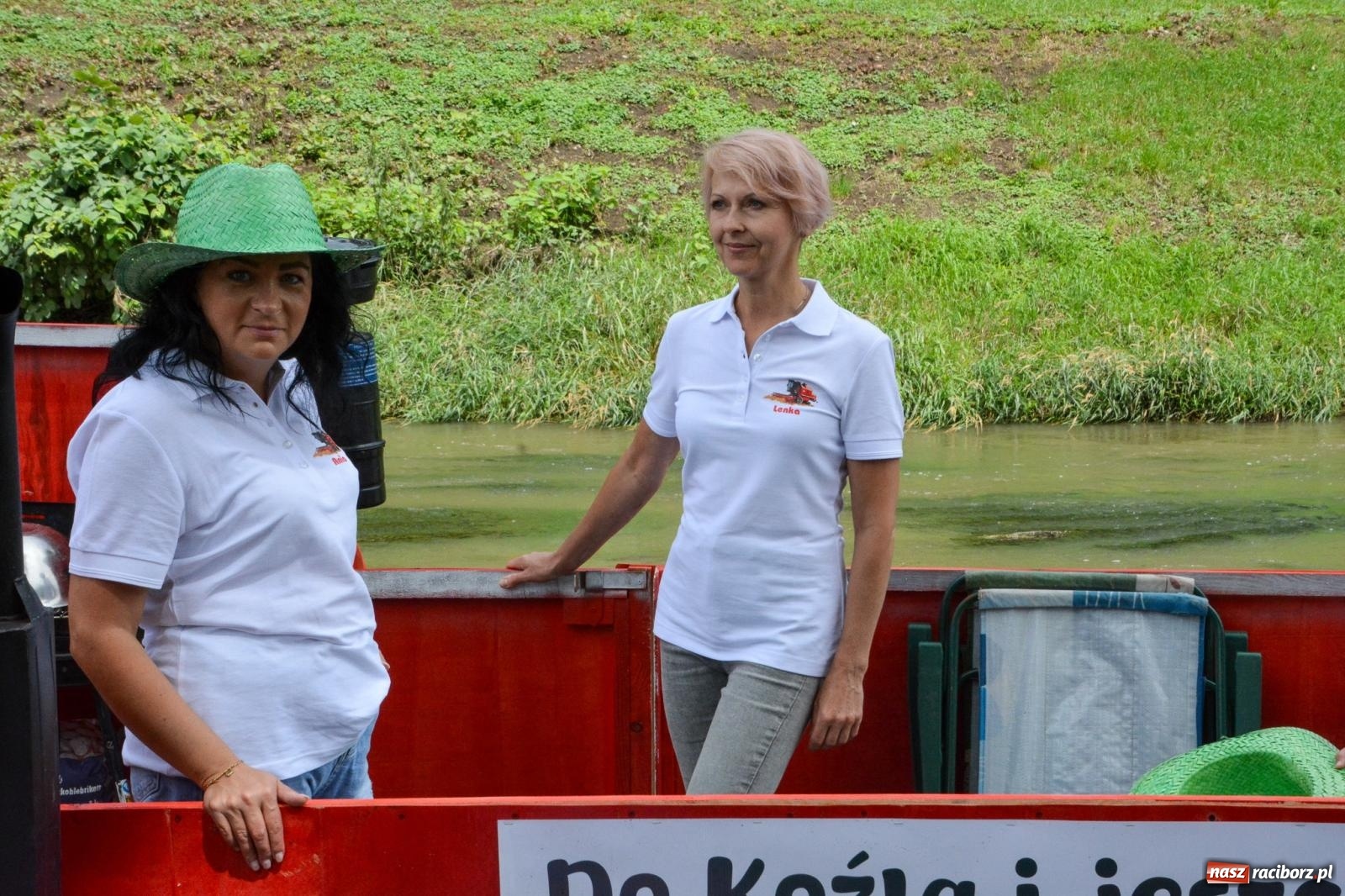 Zdjęcie w galerii na portalu naszraciborz.pl: Panny młode, Indianie i drużyna Shreka. 25. Pływadło w drodze do Koźla [FOTO i WIDEO] wiadomości z regionu