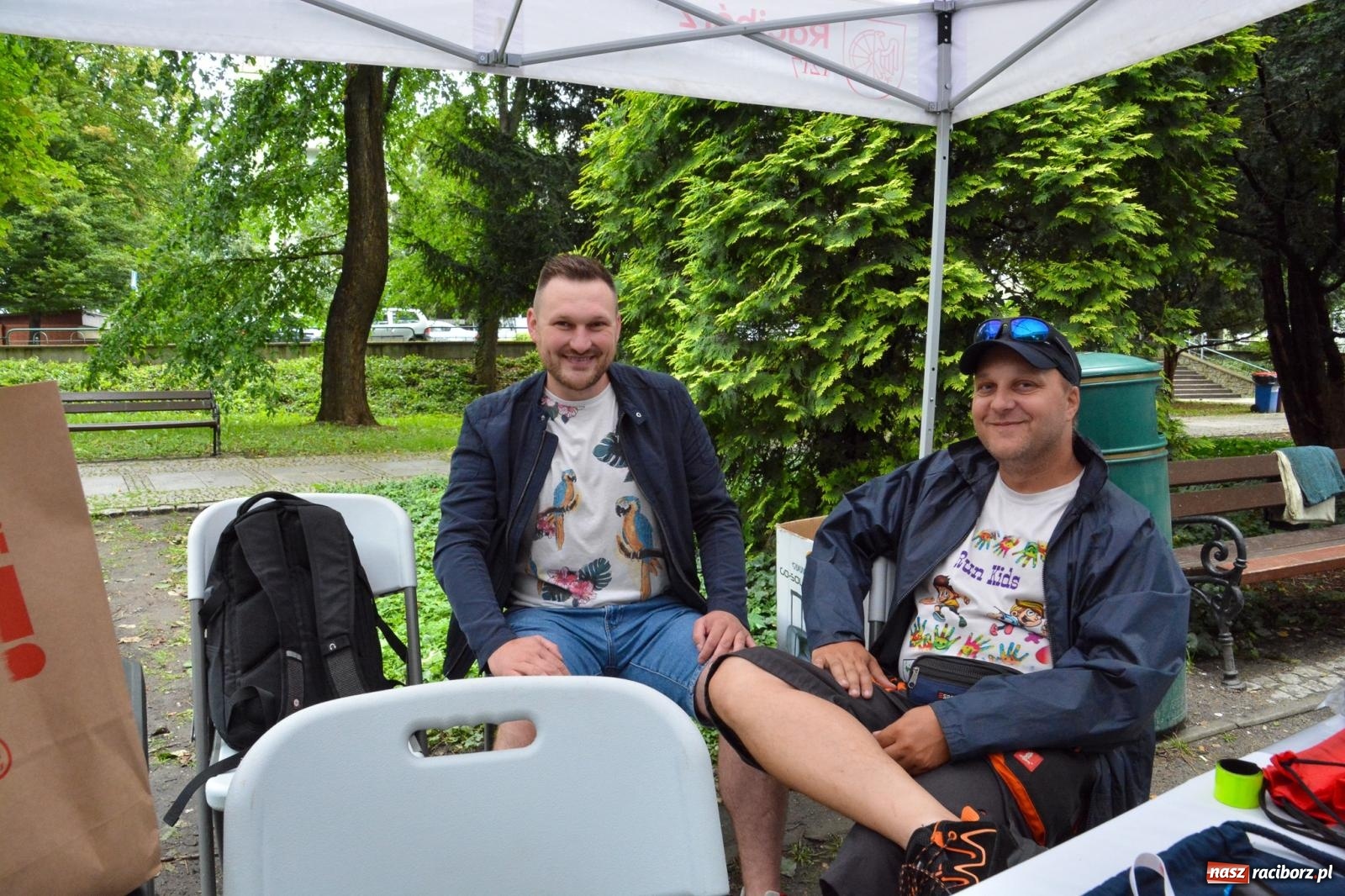 Zdjęcie w galerii na portalu naszraciborz.pl: Panny młode, Indianie i drużyna Shreka. 25. Pływadło w drodze do Koźla [FOTO i WIDEO] wiadomości z regionu