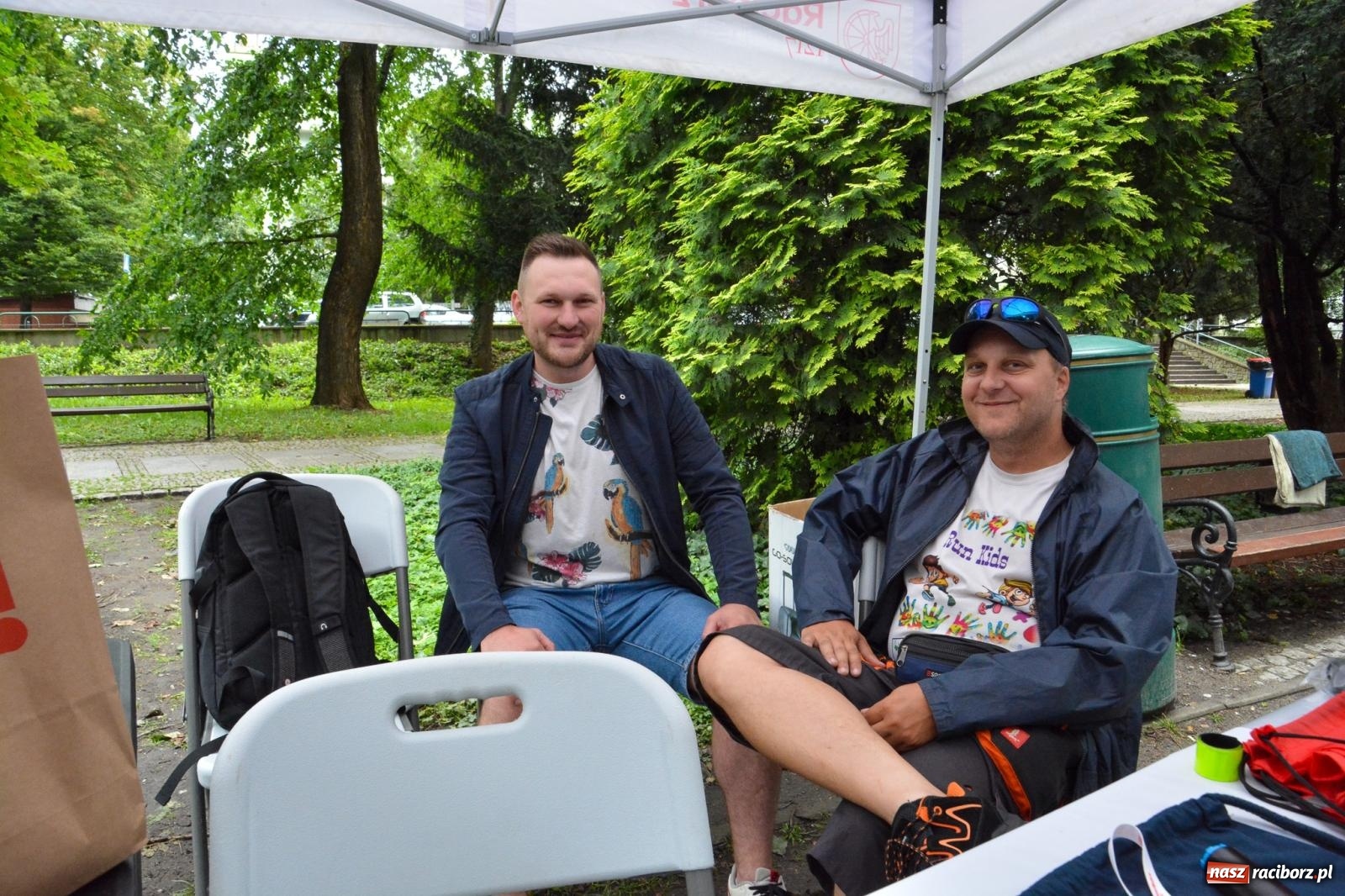 Zdjęcie w galerii na portalu naszraciborz.pl: Panny młode, Indianie i drużyna Shreka. 25. Pływadło w drodze do Koźla [FOTO i WIDEO] wiadomości z regionu