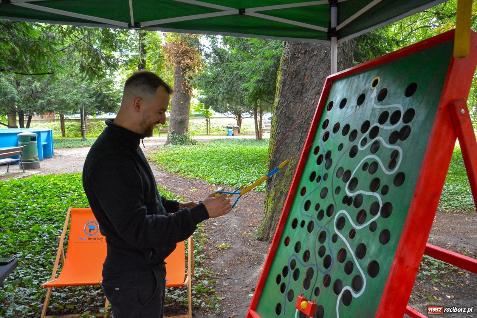 Zdjęcie w galerii na portalu naszraciborz.pl: Panny młode, Indianie i drużyna Shreka. 25. Pływadło w drodze do Koźla [FOTO i WIDEO] wiadomości z regionu