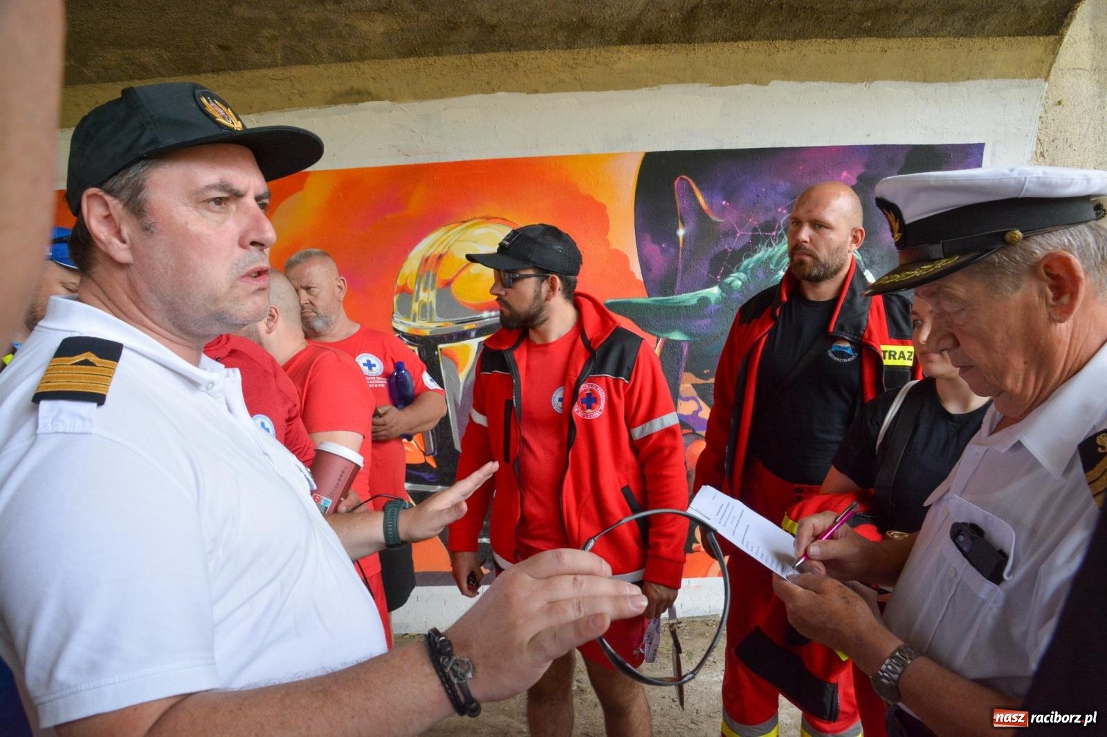 Zdjęcie w galerii na portalu naszraciborz.pl: Panny młode, Indianie i drużyna Shreka. 25. Pływadło w drodze do Koźla [FOTO i WIDEO] wiadomości z regionu