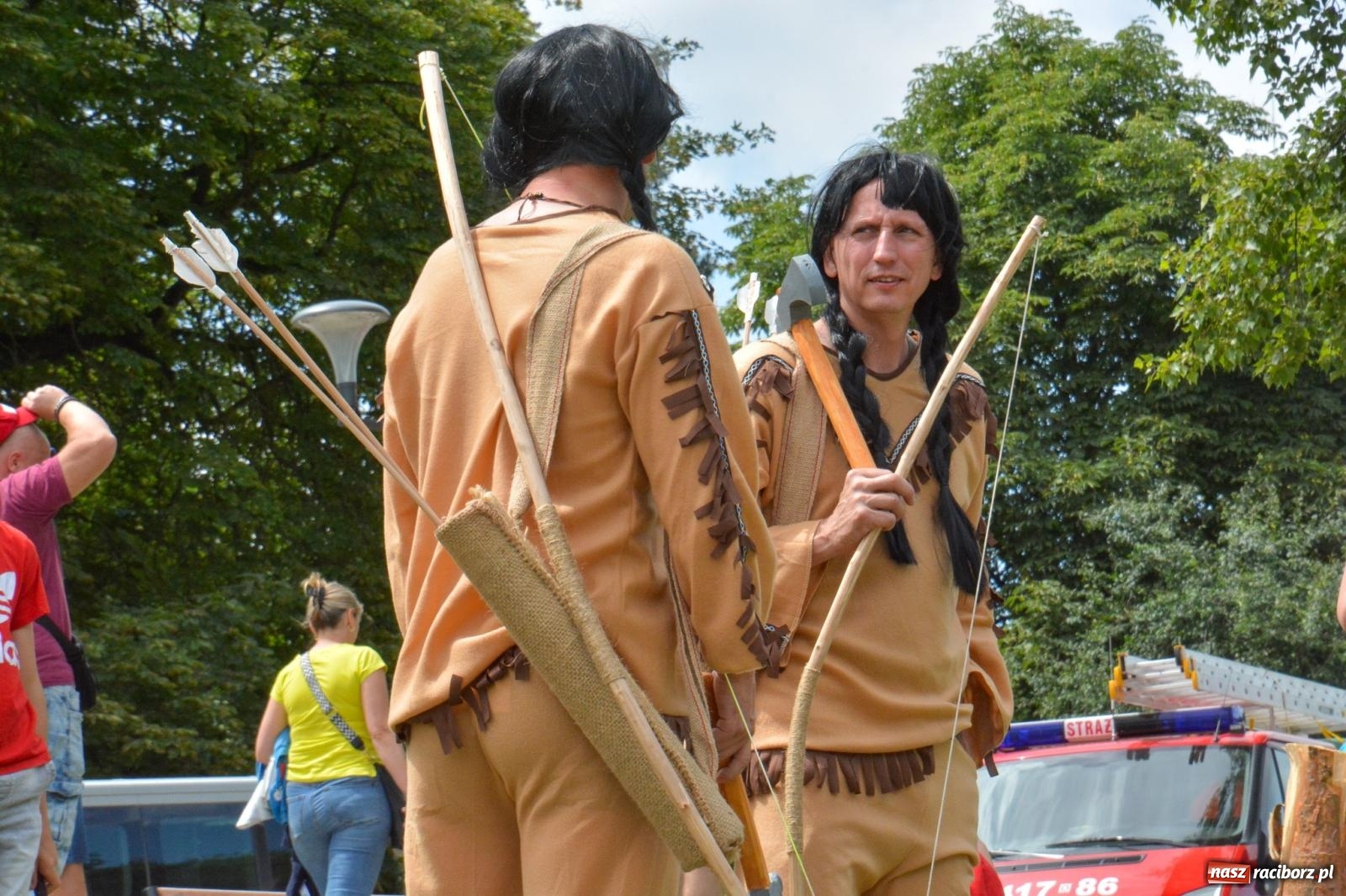 Zdjęcie w galerii na portalu naszraciborz.pl: Panny młode, Indianie i drużyna Shreka. 25. Pływadło w drodze do Koźla [FOTO i WIDEO] wiadomości z regionu