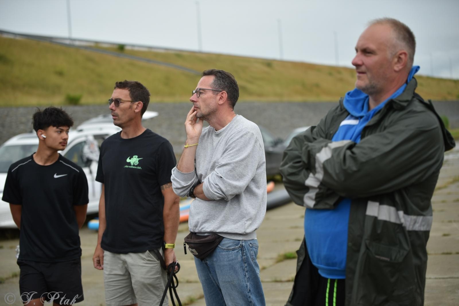 Zdjęcie w galerii na portalu naszraciborz.pl: Odra SUP Cup. Wyścig na najdłuższym dystansie wystartował spod zapory wiadomości z regionu