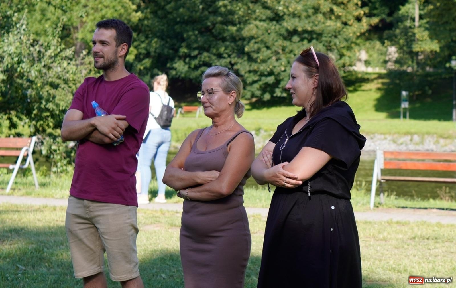 Zdjęcie w galerii na portalu naszraciborz.pl: Płetwonurkowie odkryli w stawie w Krowiarkach skarb wiadomości z regionu