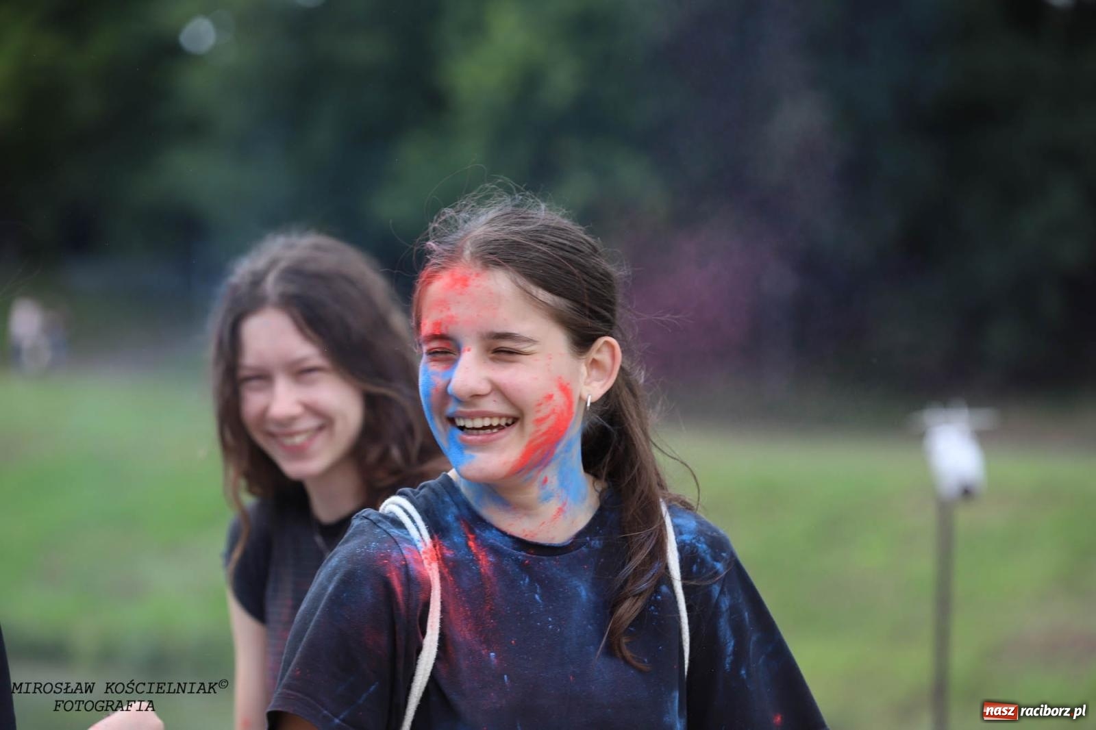 Zdjęcie w galerii na portalu naszraciborz.pl: Holi Święto Kolorów na raciborskich bulwarach [FOTO] wiadomości z regionu