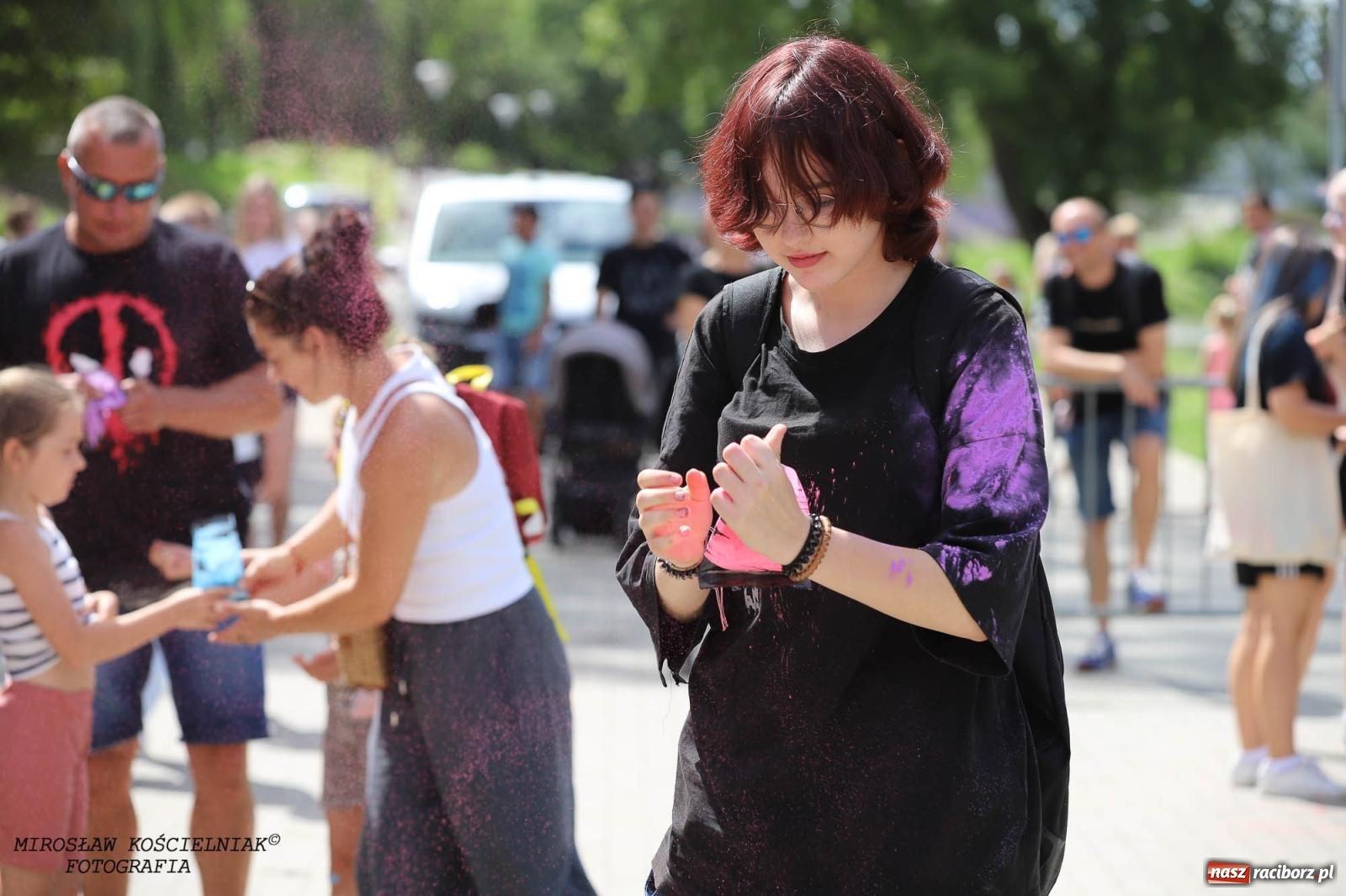 Zdjęcie w galerii na portalu naszraciborz.pl: Holi Święto Kolorów na raciborskich bulwarach [FOTO] wiadomości z regionu