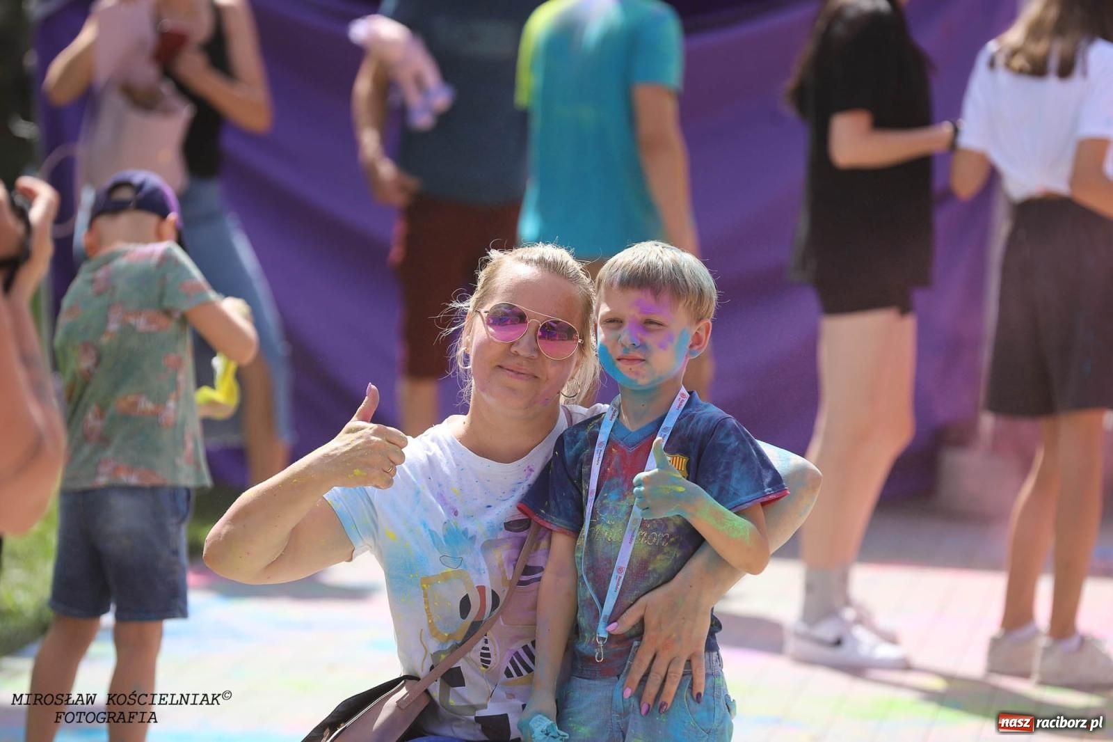 Zdjęcie w galerii na portalu naszraciborz.pl: Holi Święto Kolorów na raciborskich bulwarach [FOTO] wiadomości z regionu