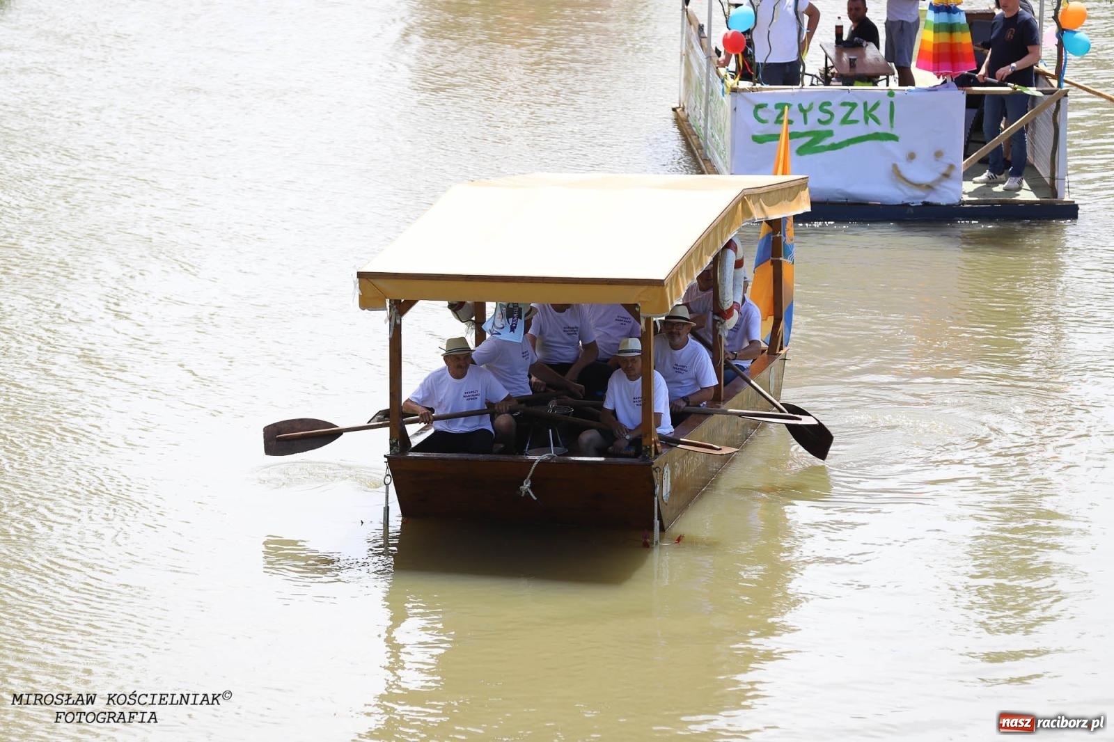 Zdjęcie w galerii na portalu naszraciborz.pl: Pływadło 2024 na bis! Tak to wyglądało w Raciborzu [FOTO] wiadomości z regionu