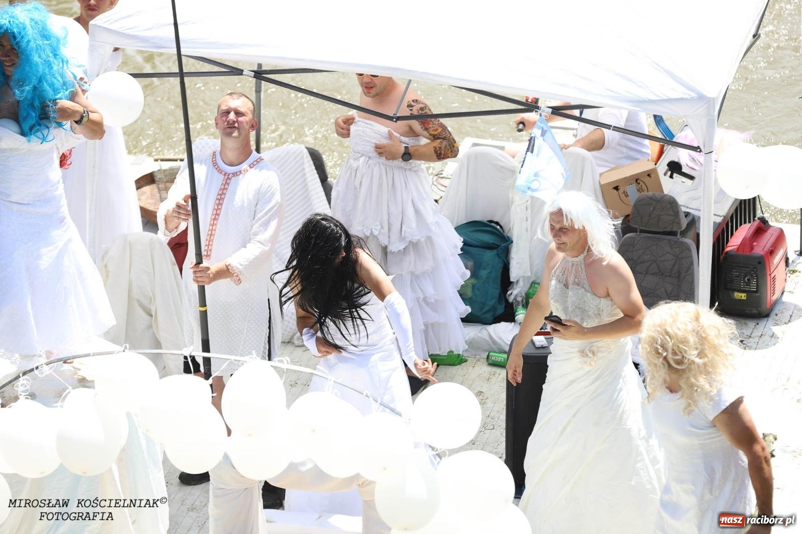 Zdjęcie w galerii na portalu naszraciborz.pl: Pływadło 2024 na bis! Tak to wyglądało w Raciborzu [FOTO] wiadomości z regionu