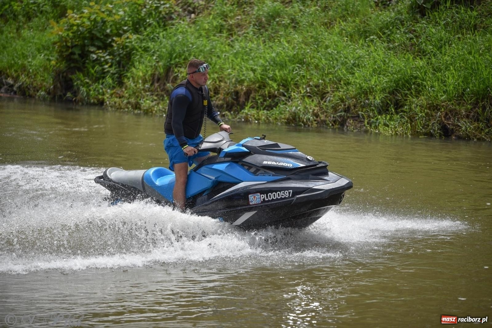 Zdjęcie w galerii na portalu naszraciborz.pl: Pływadło 2024 na bis! Tak to wyglądało w Raciborzu [FOTO] wiadomości z regionu
