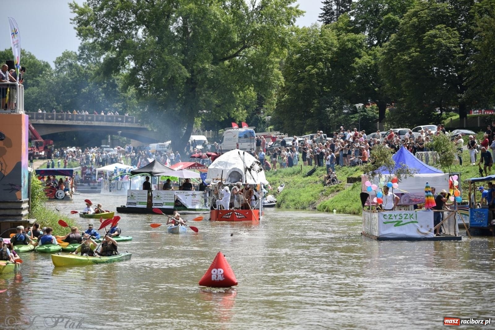 Zdjęcie w galerii na portalu naszraciborz.pl: Pływadło 2024 na bis! Tak to wyglądało w Raciborzu [FOTO] wiadomości z regionu