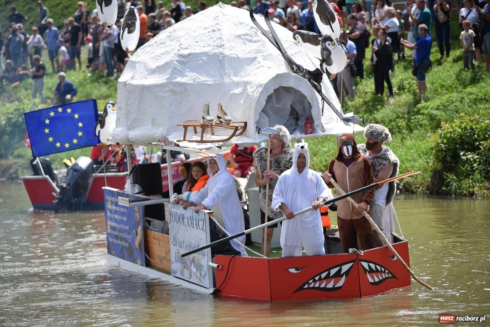 Zdjęcie w galerii na portalu naszraciborz.pl: Pływadło 2024 na bis! Tak to wyglądało w Raciborzu [FOTO] wiadomości z regionu