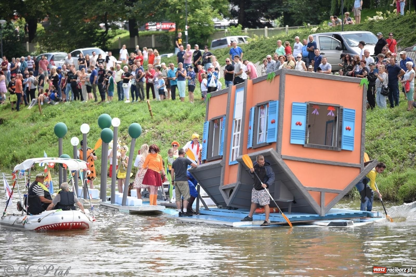 Zdjęcie w galerii na portalu naszraciborz.pl: Pływadło 2024 na bis! Tak to wyglądało w Raciborzu [FOTO] wiadomości z regionu
