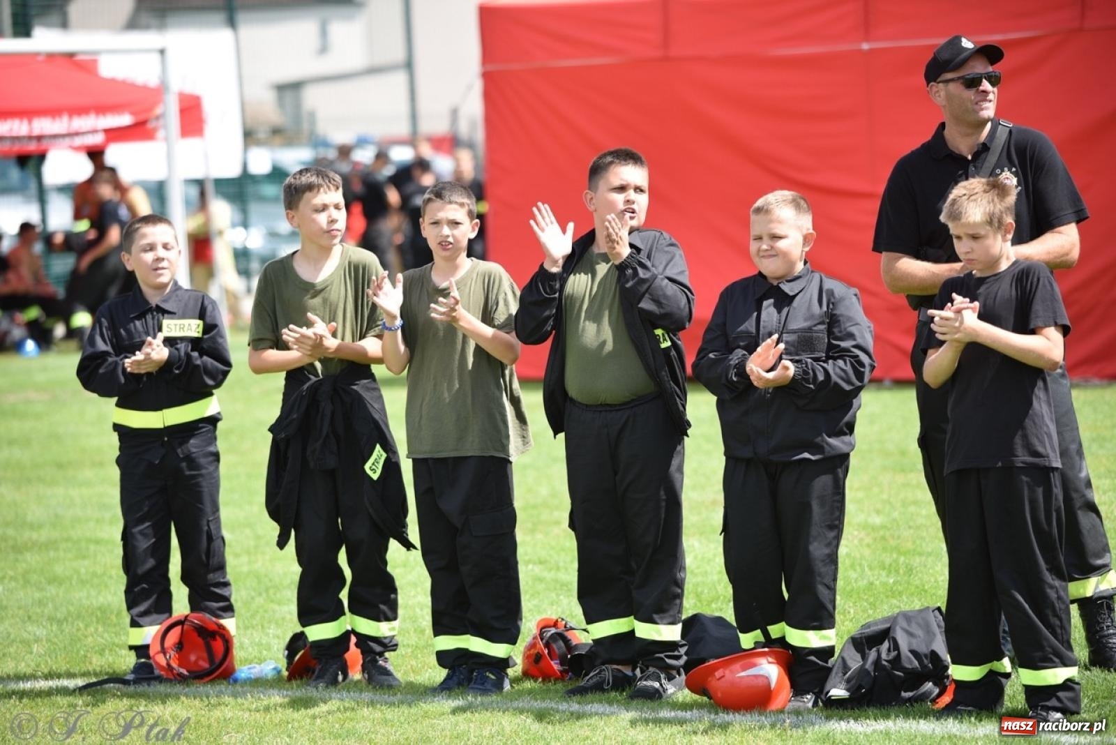 Zdjęcie w galerii na portalu naszraciborz.pl: Markowice zgarnęły całą pulę. Miejskie zawody sportowo-pożarnicze w Studziennej FOTO i WIDEO] wiadomości z regionu