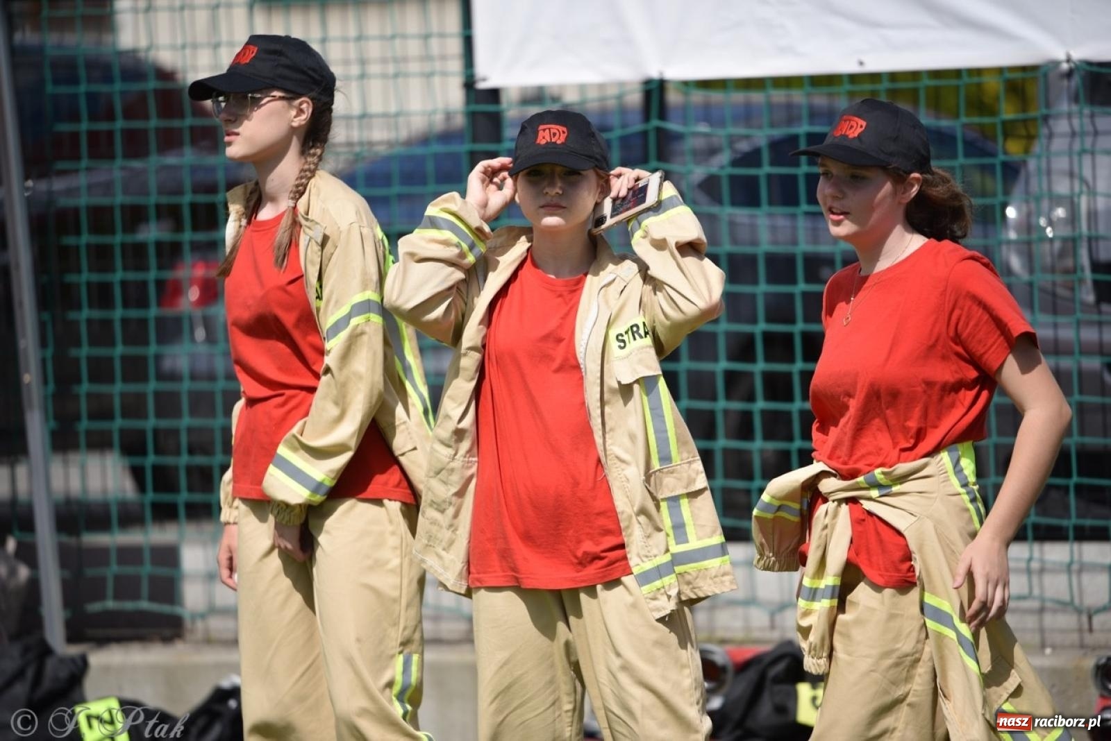 Zdjęcie w galerii na portalu naszraciborz.pl: Markowice zgarnęły całą pulę. Miejskie zawody sportowo-pożarnicze w Studziennej FOTO i WIDEO] wiadomości z regionu