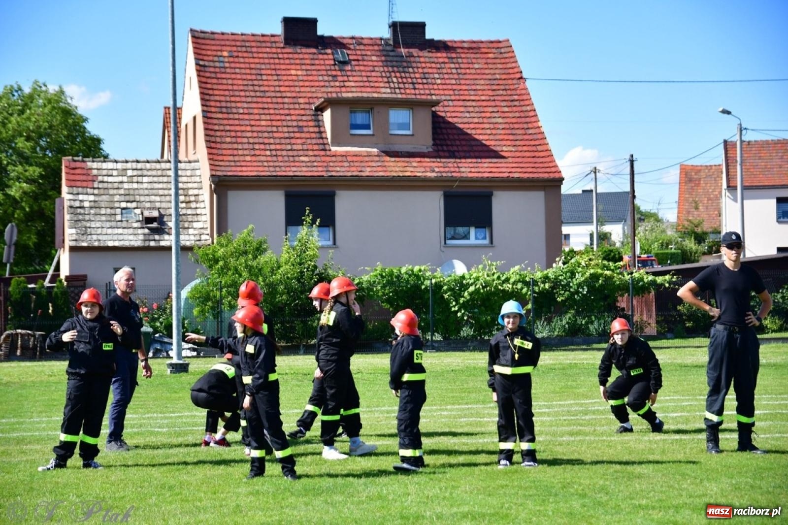 Zdjęcie w galerii na portalu naszraciborz.pl: Markowice zgarnęły całą pulę. Miejskie zawody sportowo-pożarnicze w Studziennej FOTO i WIDEO] wiadomości z regionu