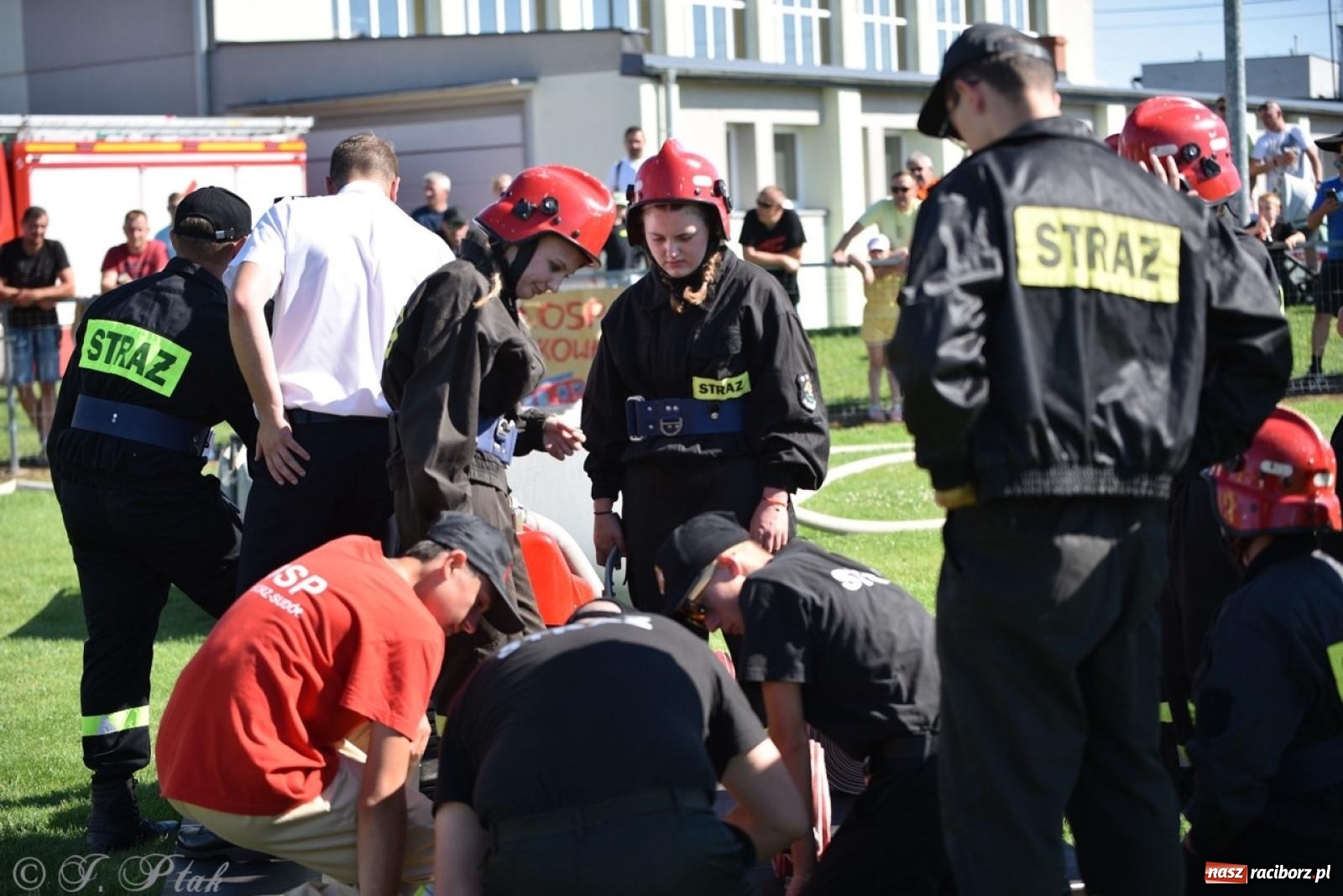 Zdjęcie w galerii na portalu naszraciborz.pl: Markowice zgarnęły całą pulę. Miejskie zawody sportowo-pożarnicze w Studziennej FOTO i WIDEO] wiadomości z regionu