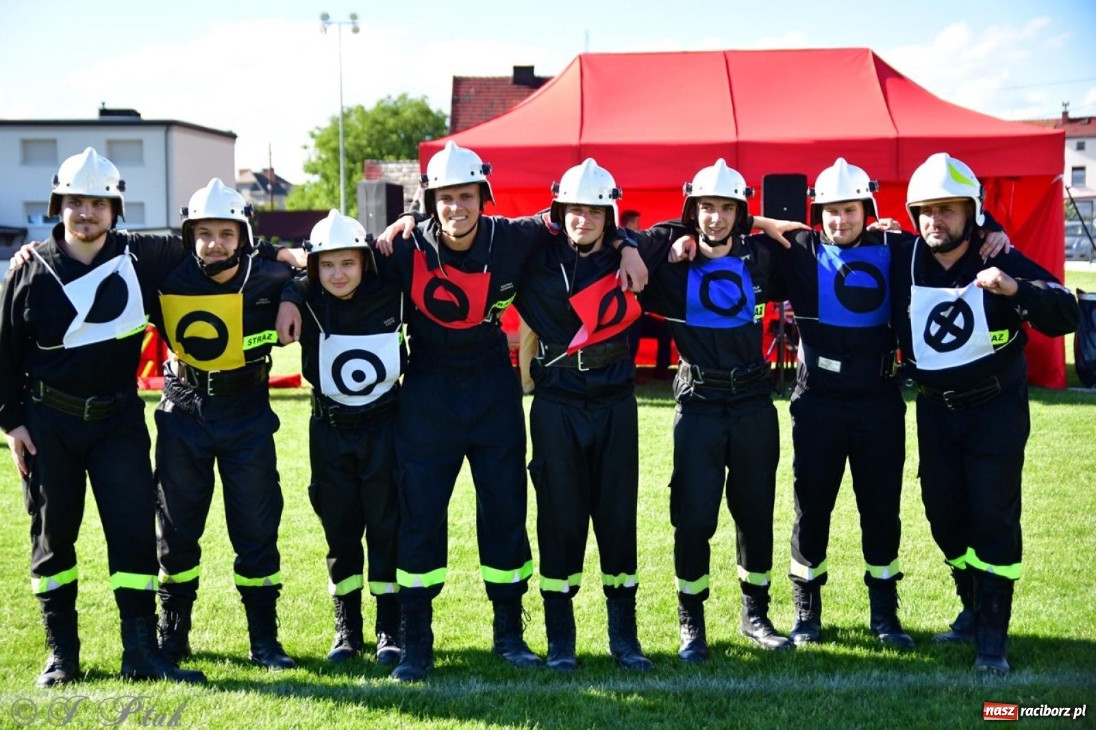 Zdjęcie w galerii na portalu naszraciborz.pl: Markowice zgarnęły całą pulę. Miejskie zawody sportowo-pożarnicze w Studziennej FOTO i WIDEO] wiadomości z regionu