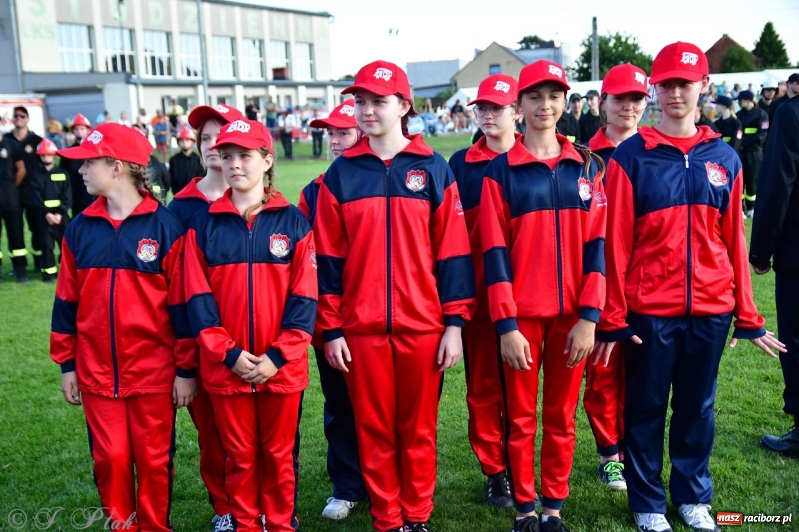 Zdjęcie w galerii na portalu naszraciborz.pl: Markowice zgarnęły całą pulę. Miejskie zawody sportowo-pożarnicze w Studziennej FOTO i WIDEO] wiadomości z regionu