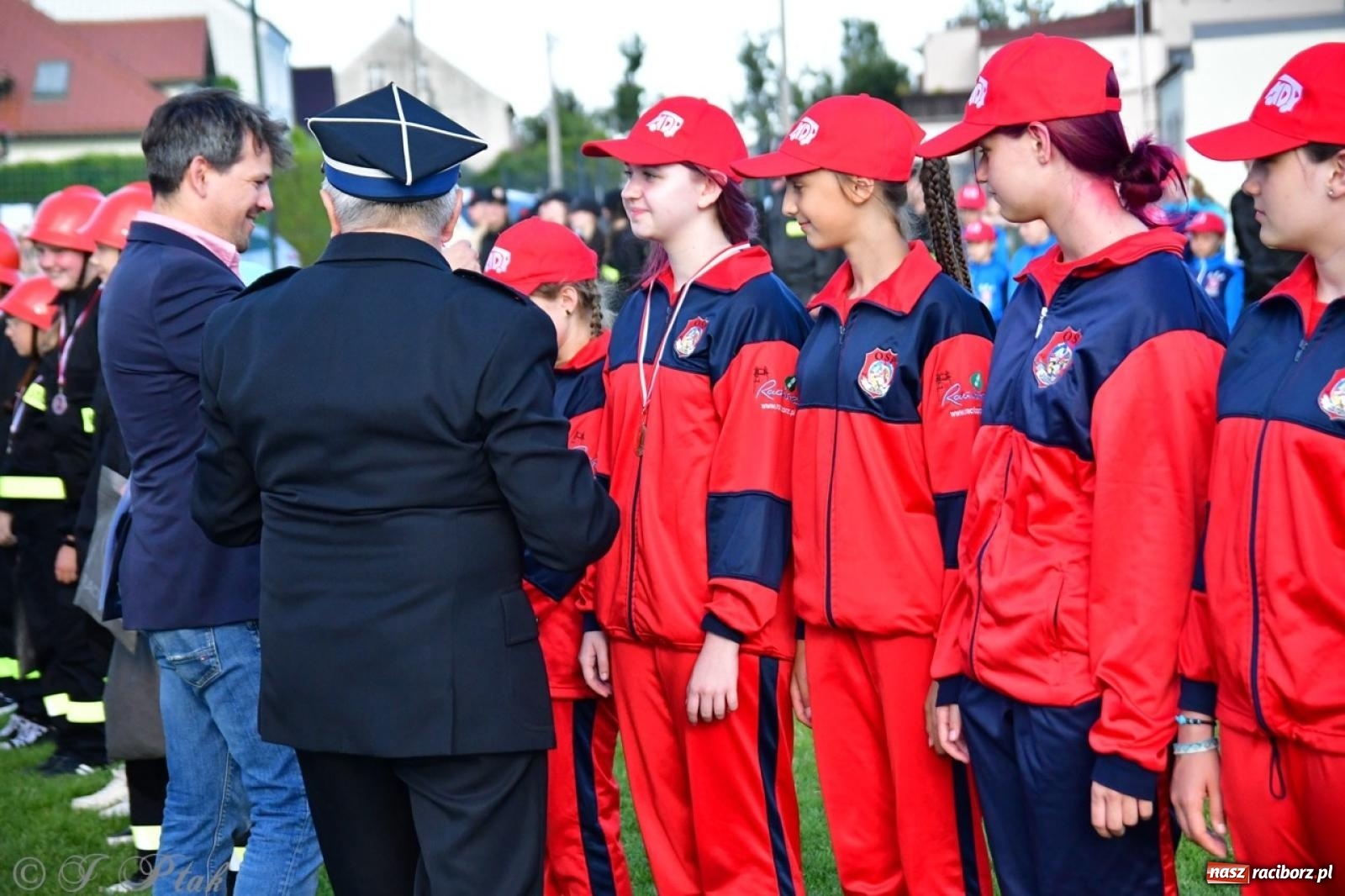 Zdjęcie w galerii na portalu naszraciborz.pl: Markowice zgarnęły całą pulę. Miejskie zawody sportowo-pożarnicze w Studziennej FOTO i WIDEO] wiadomości z regionu
