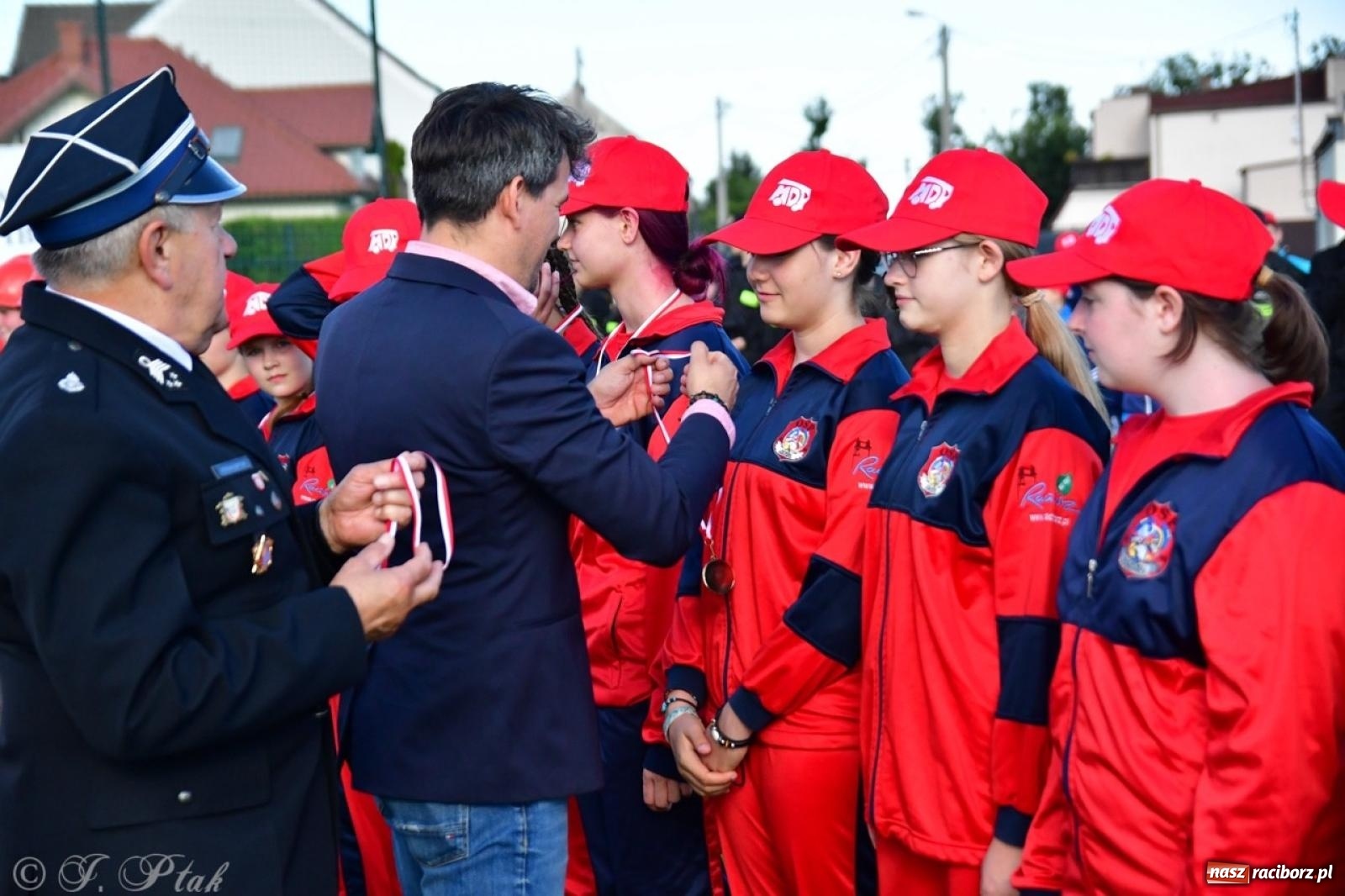 Zdjęcie w galerii na portalu naszraciborz.pl: Markowice zgarnęły całą pulę. Miejskie zawody sportowo-pożarnicze w Studziennej FOTO i WIDEO] wiadomości z regionu