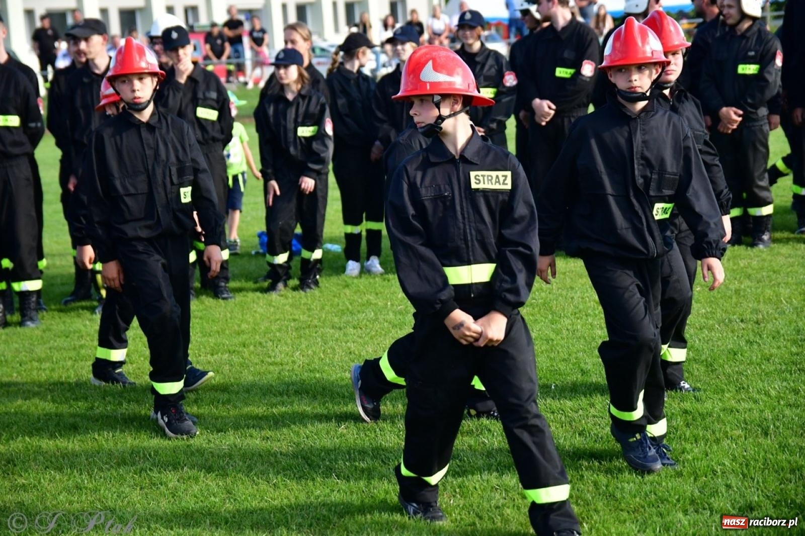 Zdjęcie w galerii na portalu naszraciborz.pl: Markowice zgarnęły całą pulę. Miejskie zawody sportowo-pożarnicze w Studziennej FOTO i WIDEO] wiadomości z regionu