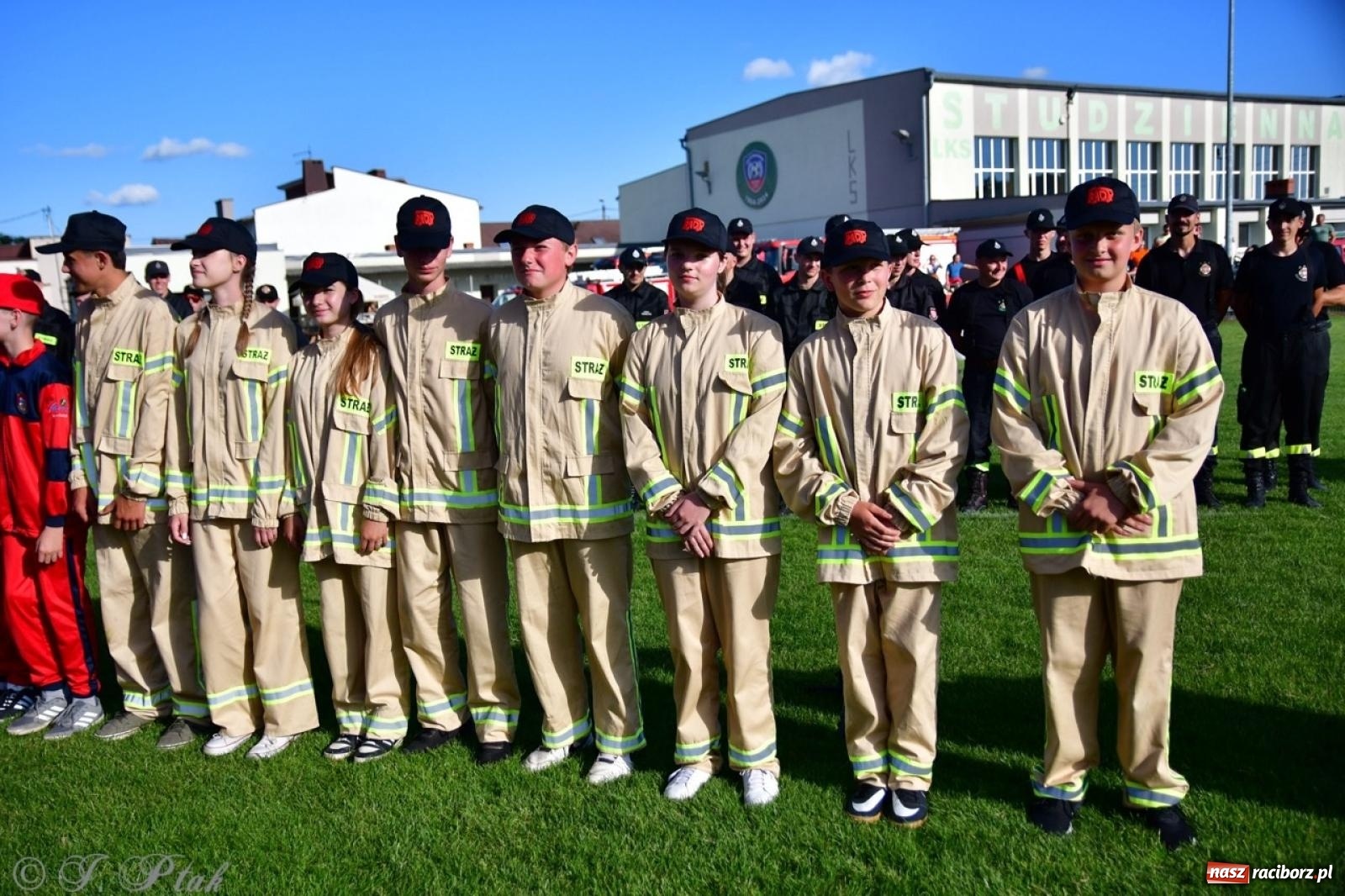 Zdjęcie w galerii na portalu naszraciborz.pl: Markowice zgarnęły całą pulę. Miejskie zawody sportowo-pożarnicze w Studziennej FOTO i WIDEO] wiadomości z regionu