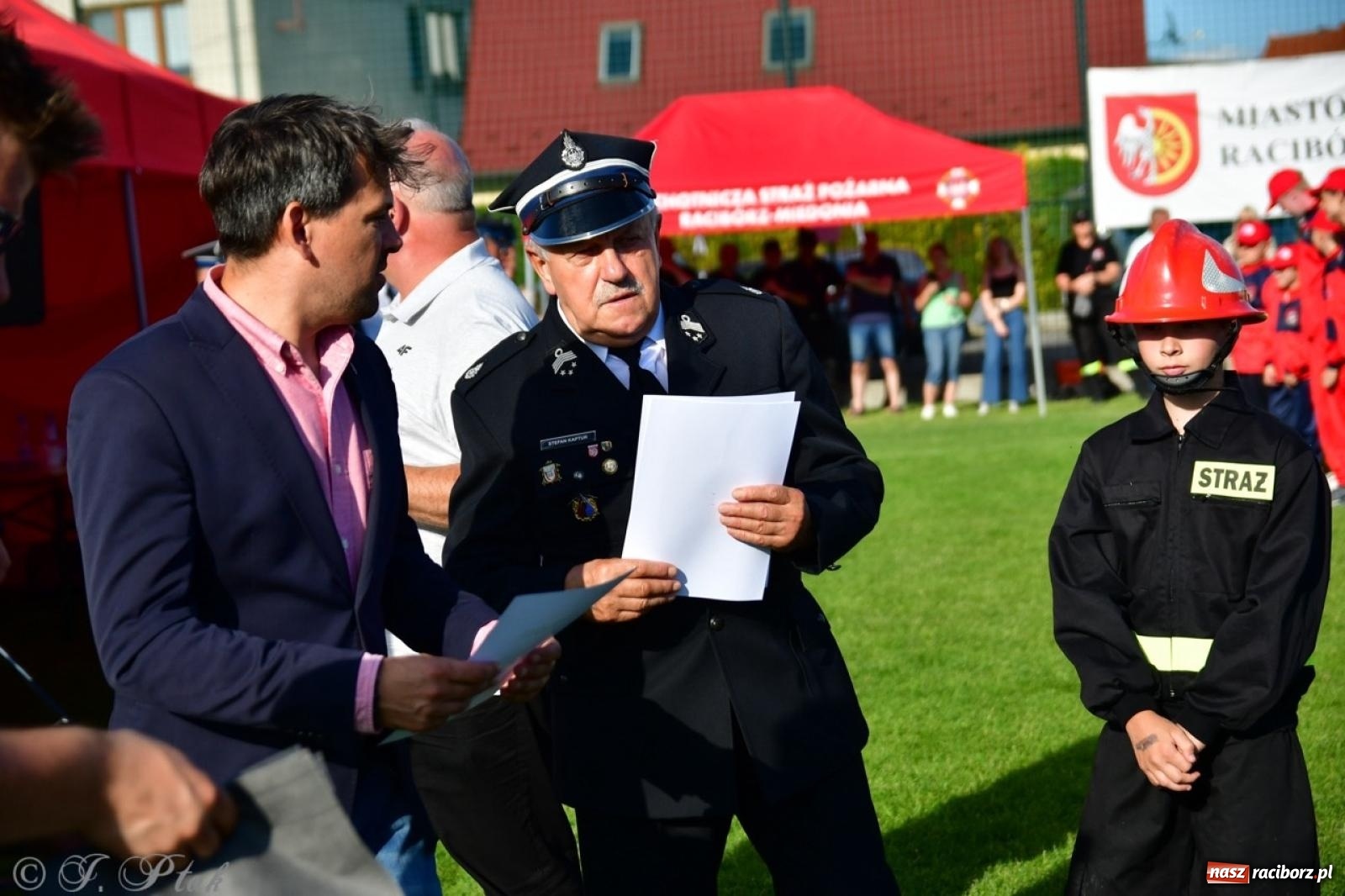 Zdjęcie w galerii na portalu naszraciborz.pl: Markowice zgarnęły całą pulę. Miejskie zawody sportowo-pożarnicze w Studziennej FOTO i WIDEO] wiadomości z regionu