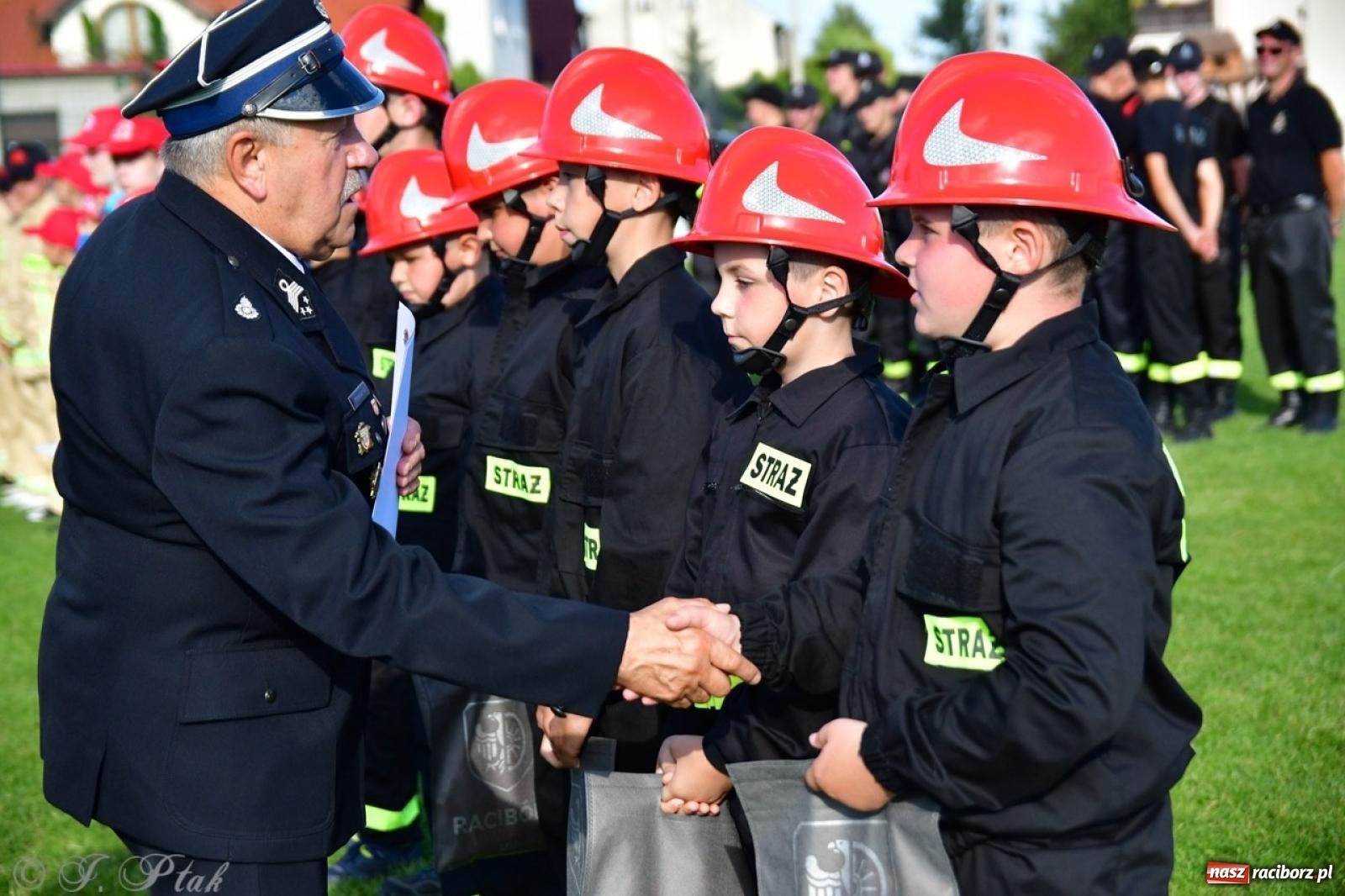 Zdjęcie w galerii na portalu naszraciborz.pl: Markowice zgarnęły całą pulę. Miejskie zawody sportowo-pożarnicze w Studziennej FOTO i WIDEO] wiadomości z regionu