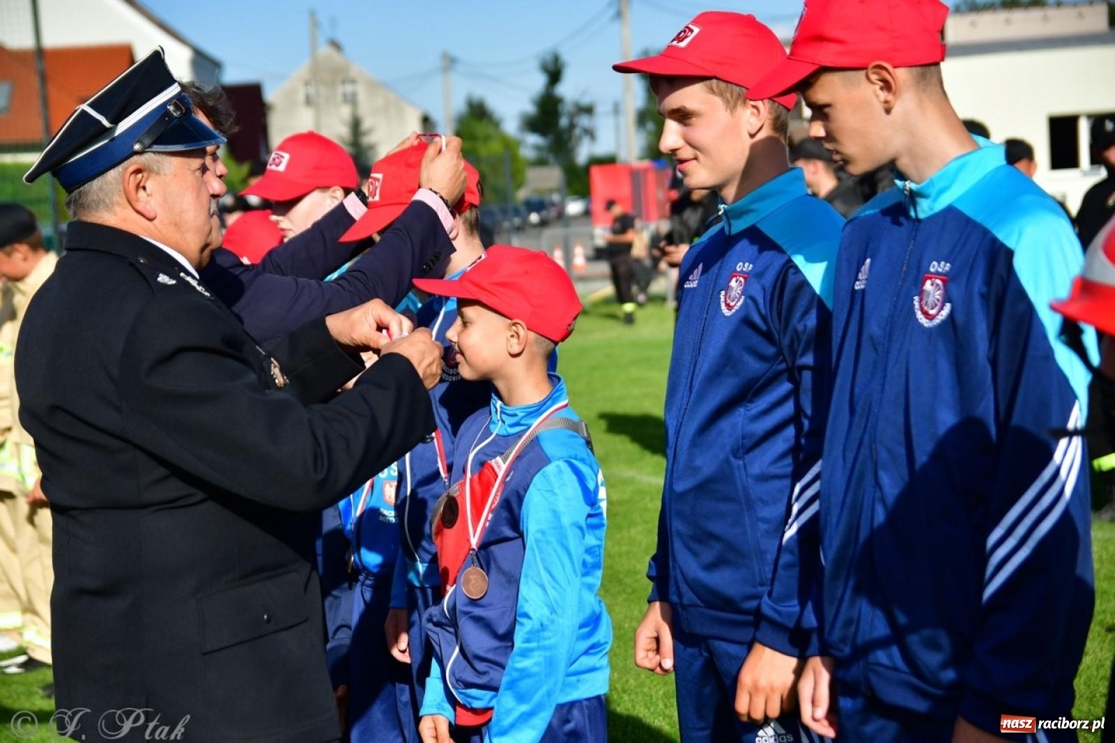 Zdjęcie w galerii na portalu naszraciborz.pl: Markowice zgarnęły całą pulę. Miejskie zawody sportowo-pożarnicze w Studziennej FOTO i WIDEO] wiadomości z regionu