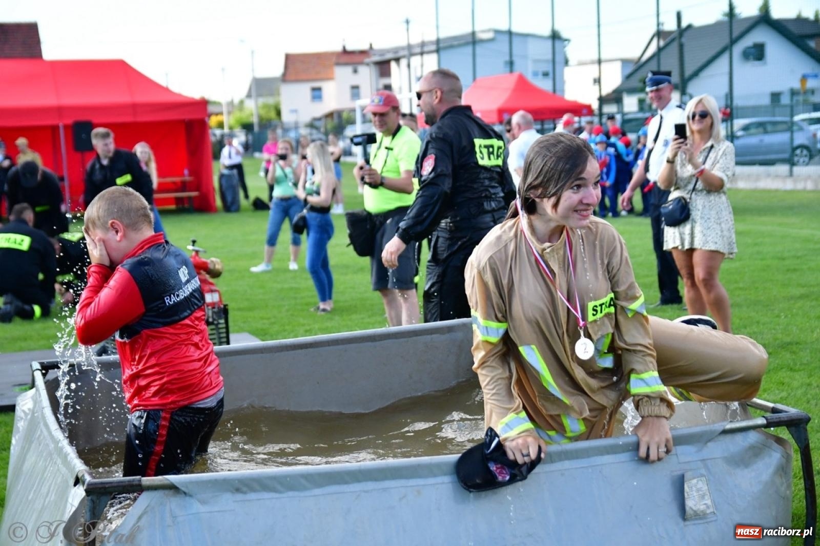 Zdjęcie w galerii na portalu naszraciborz.pl: Markowice zgarnęły całą pulę. Miejskie zawody sportowo-pożarnicze w Studziennej FOTO i WIDEO] wiadomości z regionu