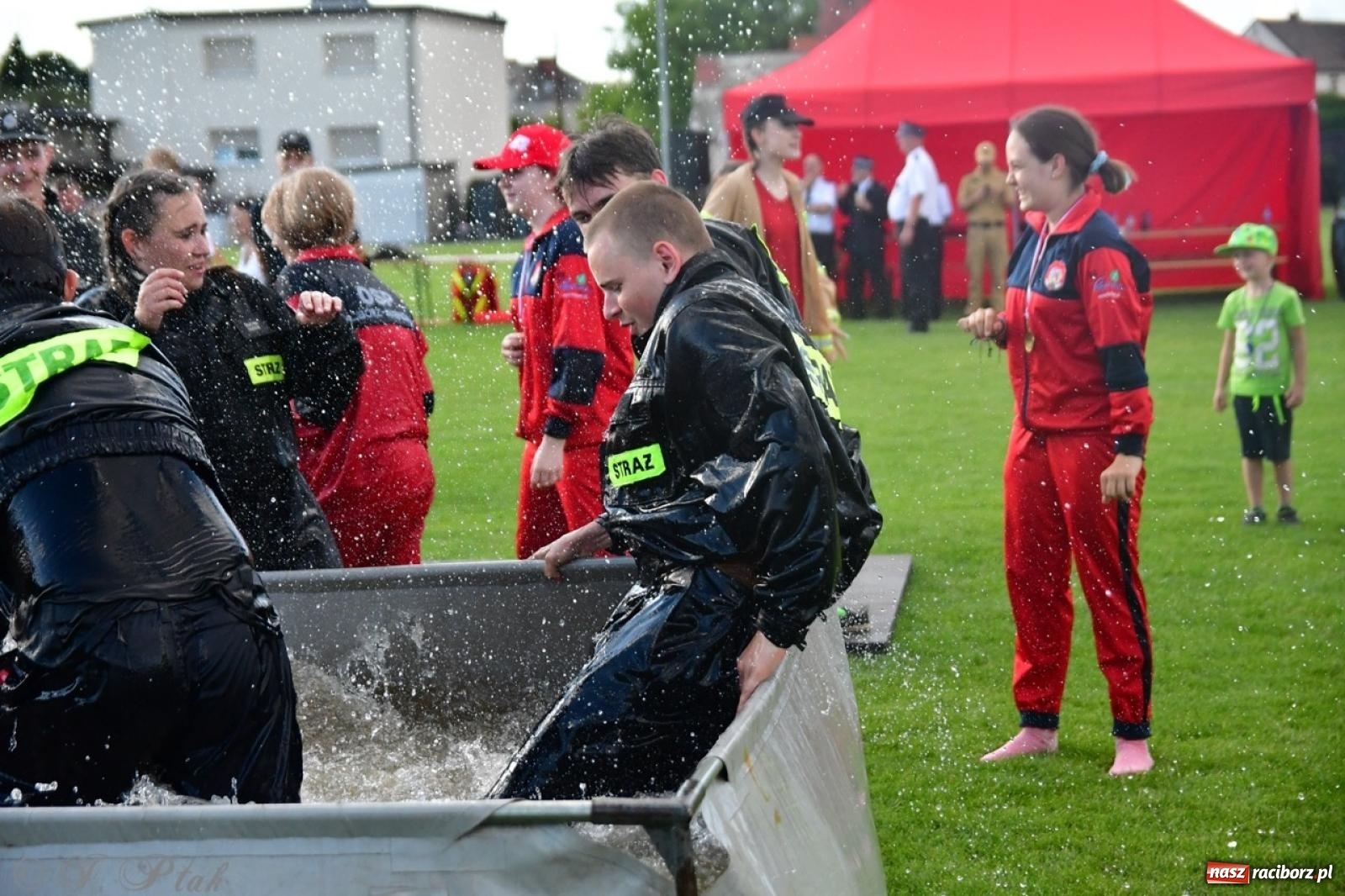 Zdjęcie w galerii na portalu naszraciborz.pl: Markowice zgarnęły całą pulę. Miejskie zawody sportowo-pożarnicze w Studziennej FOTO i WIDEO] wiadomości z regionu