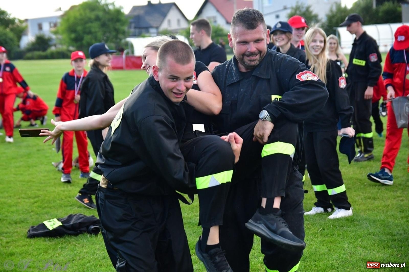 Zdjęcie w galerii na portalu naszraciborz.pl: Markowice zgarnęły całą pulę. Miejskie zawody sportowo-pożarnicze w Studziennej FOTO i WIDEO] wiadomości z regionu