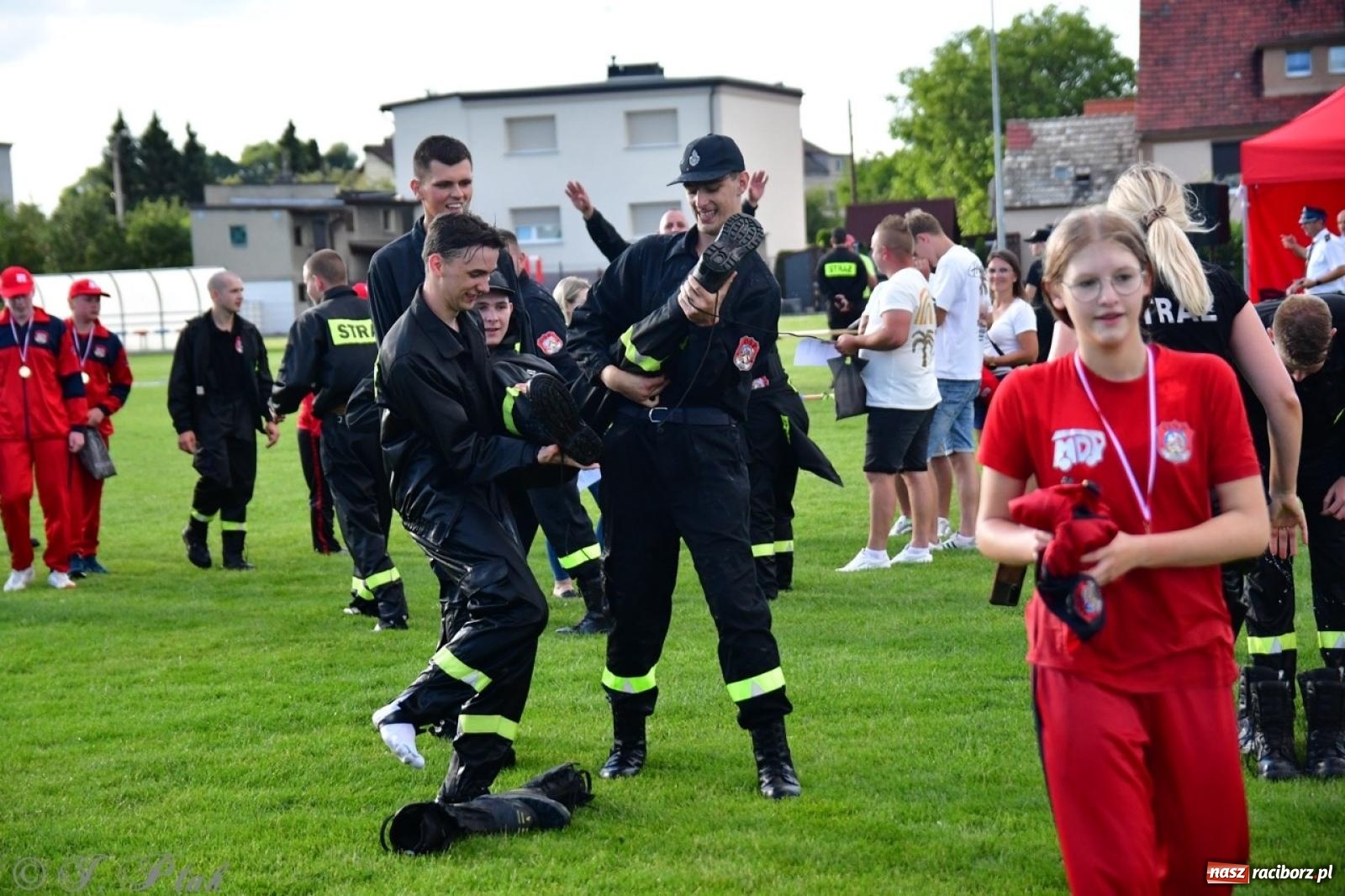 Zdjęcie w galerii na portalu naszraciborz.pl: Markowice zgarnęły całą pulę. Miejskie zawody sportowo-pożarnicze w Studziennej FOTO i WIDEO] wiadomości z regionu