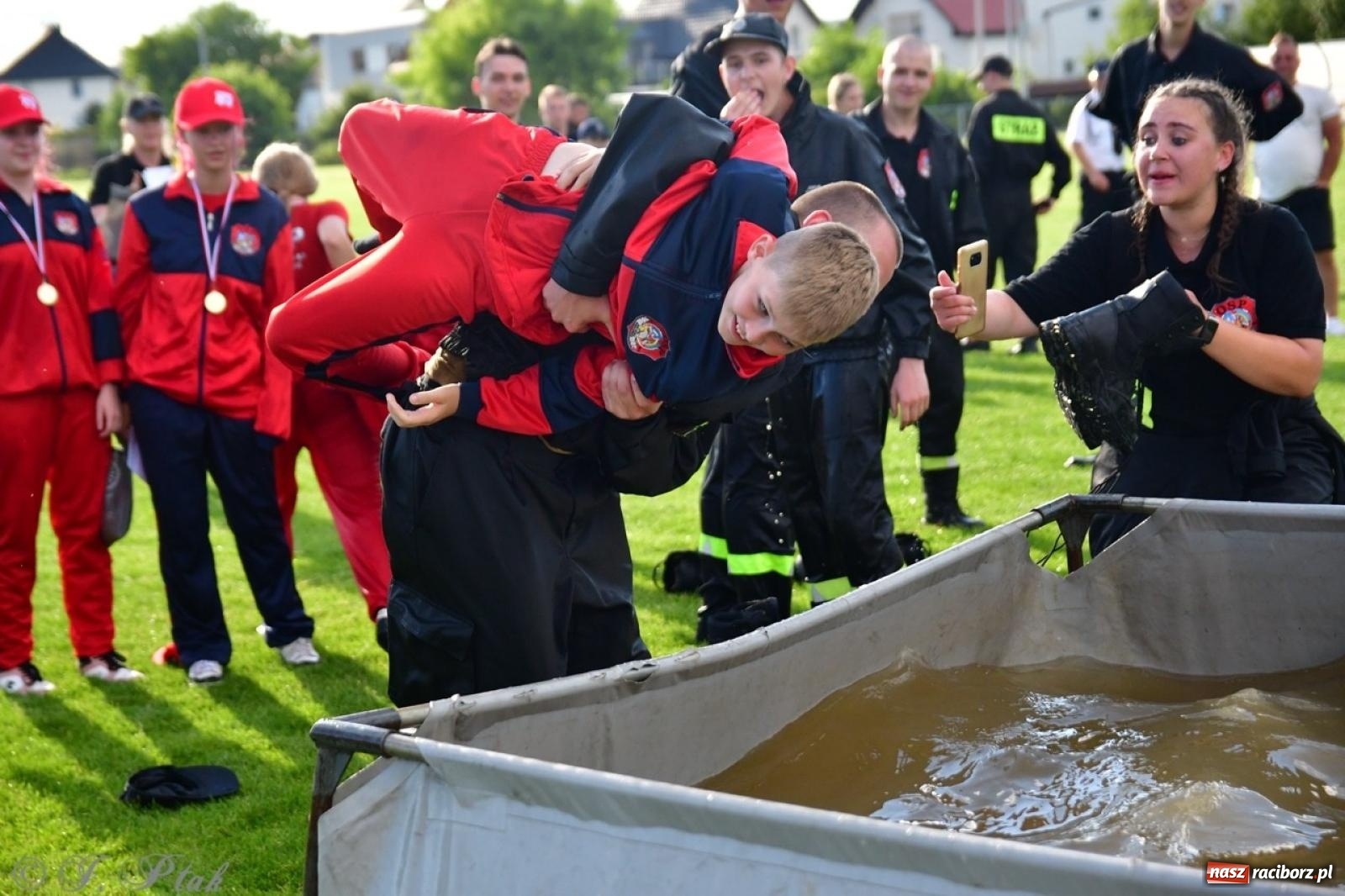 Zdjęcie w galerii na portalu naszraciborz.pl: Markowice zgarnęły całą pulę. Miejskie zawody sportowo-pożarnicze w Studziennej FOTO i WIDEO] wiadomości z regionu