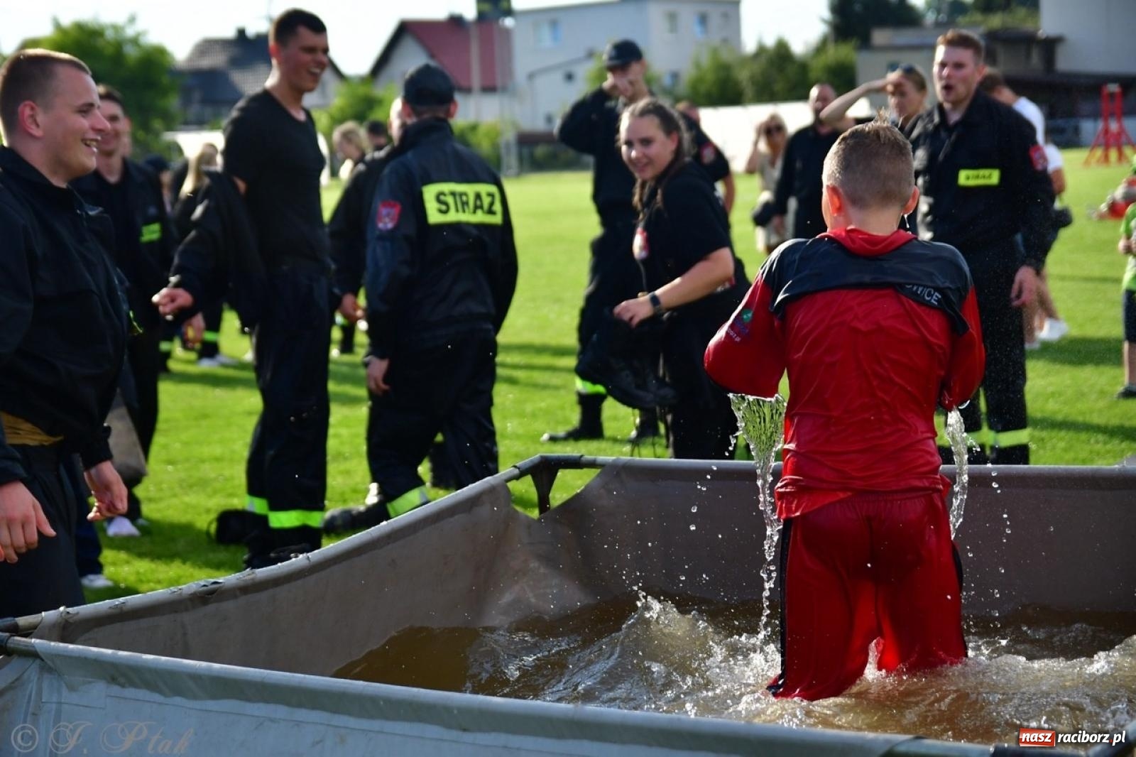 Zdjęcie w galerii na portalu naszraciborz.pl: Markowice zgarnęły całą pulę. Miejskie zawody sportowo-pożarnicze w Studziennej FOTO i WIDEO] wiadomości z regionu