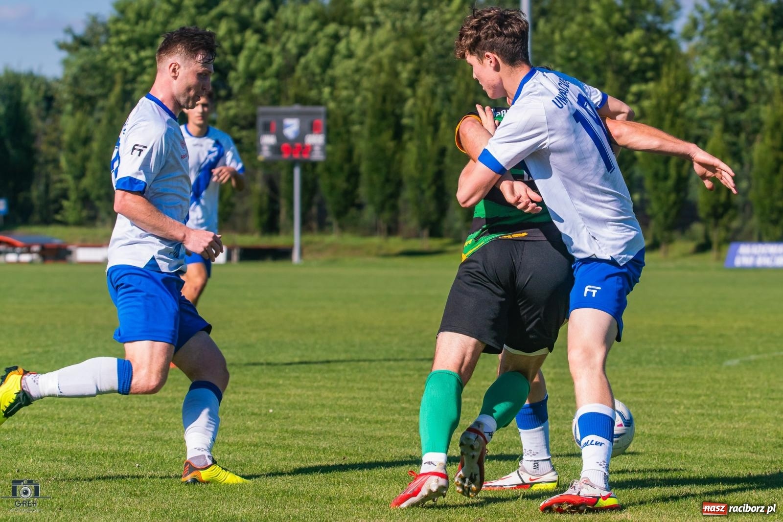 Zdjęcie w galerii na portalu naszraciborz.pl: Unia Racibórz kontra Naprzód Syrynia. Podział punktów na zakończenie sezonu [FOTO] wiadomości z regionu