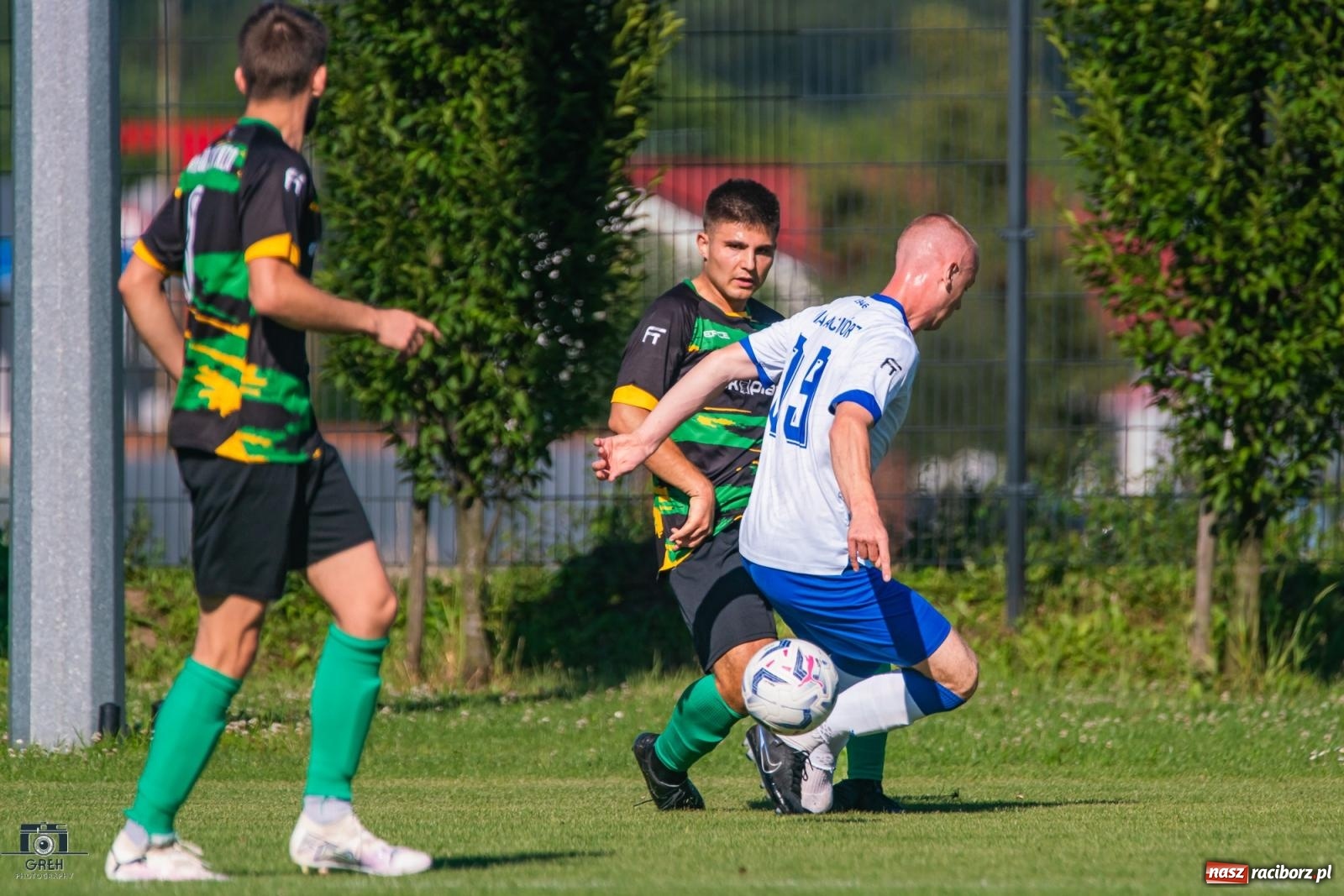 Zdjęcie w galerii na portalu naszraciborz.pl: Unia Racibórz kontra Naprzód Syrynia. Podział punktów na zakończenie sezonu [FOTO] wiadomości z regionu