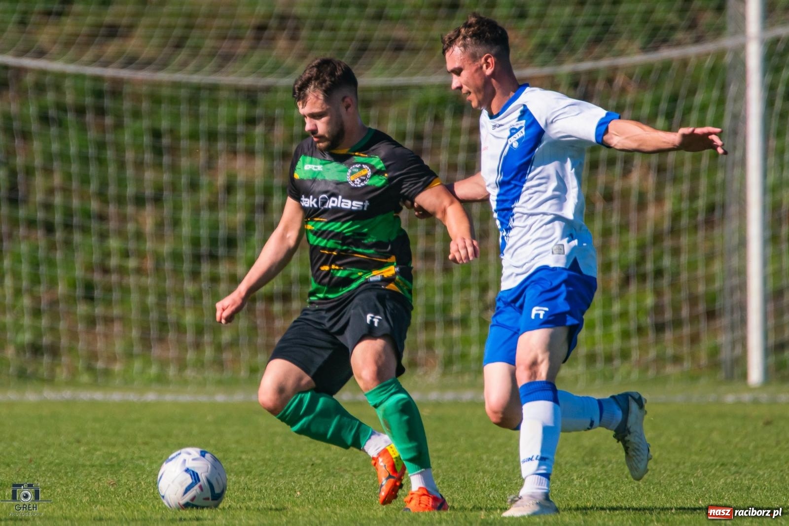 Zdjęcie w galerii na portalu naszraciborz.pl: Unia Racibórz kontra Naprzód Syrynia. Podział punktów na zakończenie sezonu [FOTO] wiadomości z regionu