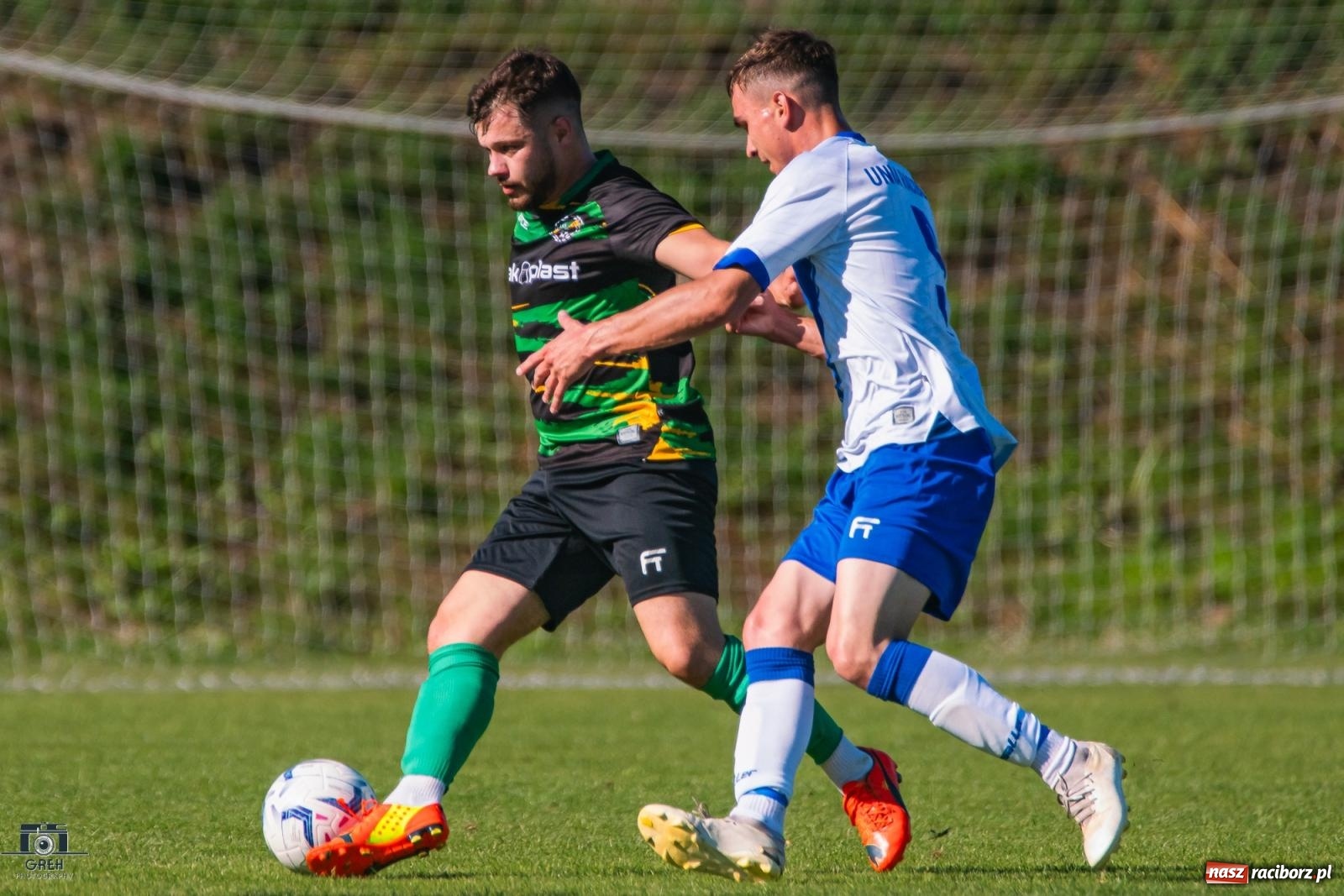 Zdjęcie w galerii na portalu naszraciborz.pl: Unia Racibórz kontra Naprzód Syrynia. Podział punktów na zakończenie sezonu [FOTO] wiadomości z regionu