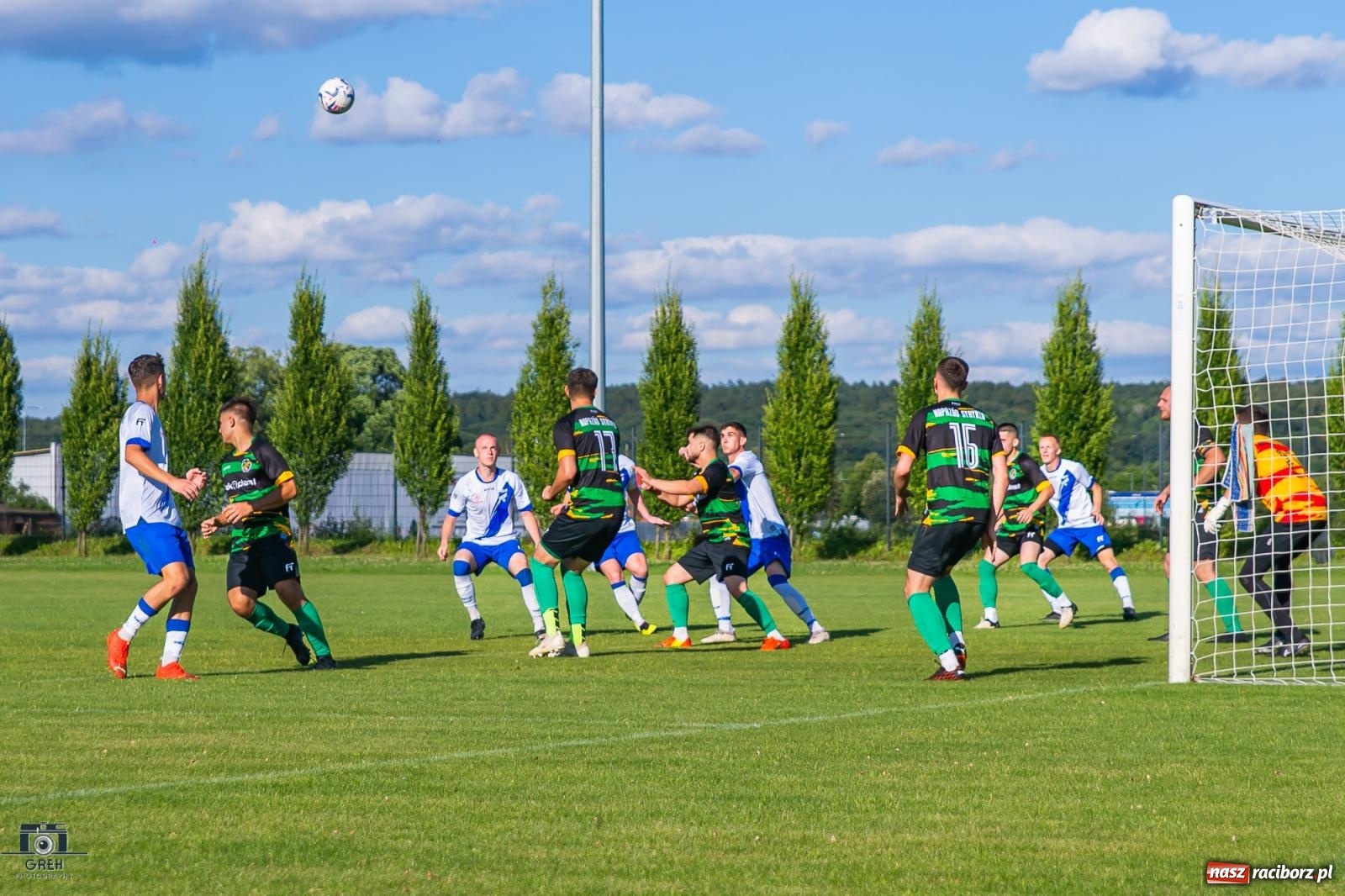 Zdjęcie w galerii na portalu naszraciborz.pl: Unia Racibórz kontra Naprzód Syrynia. Podział punktów na zakończenie sezonu [FOTO] wiadomości z regionu