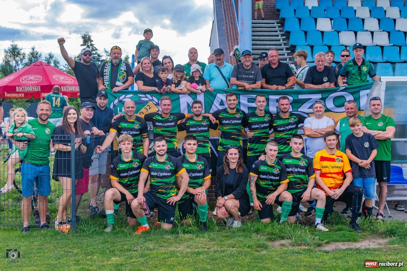 Zdjęcie w galerii na portalu naszraciborz.pl: Unia Racibórz kontra Naprzód Syrynia. Podział punktów na zakończenie sezonu [FOTO] wiadomości z regionu