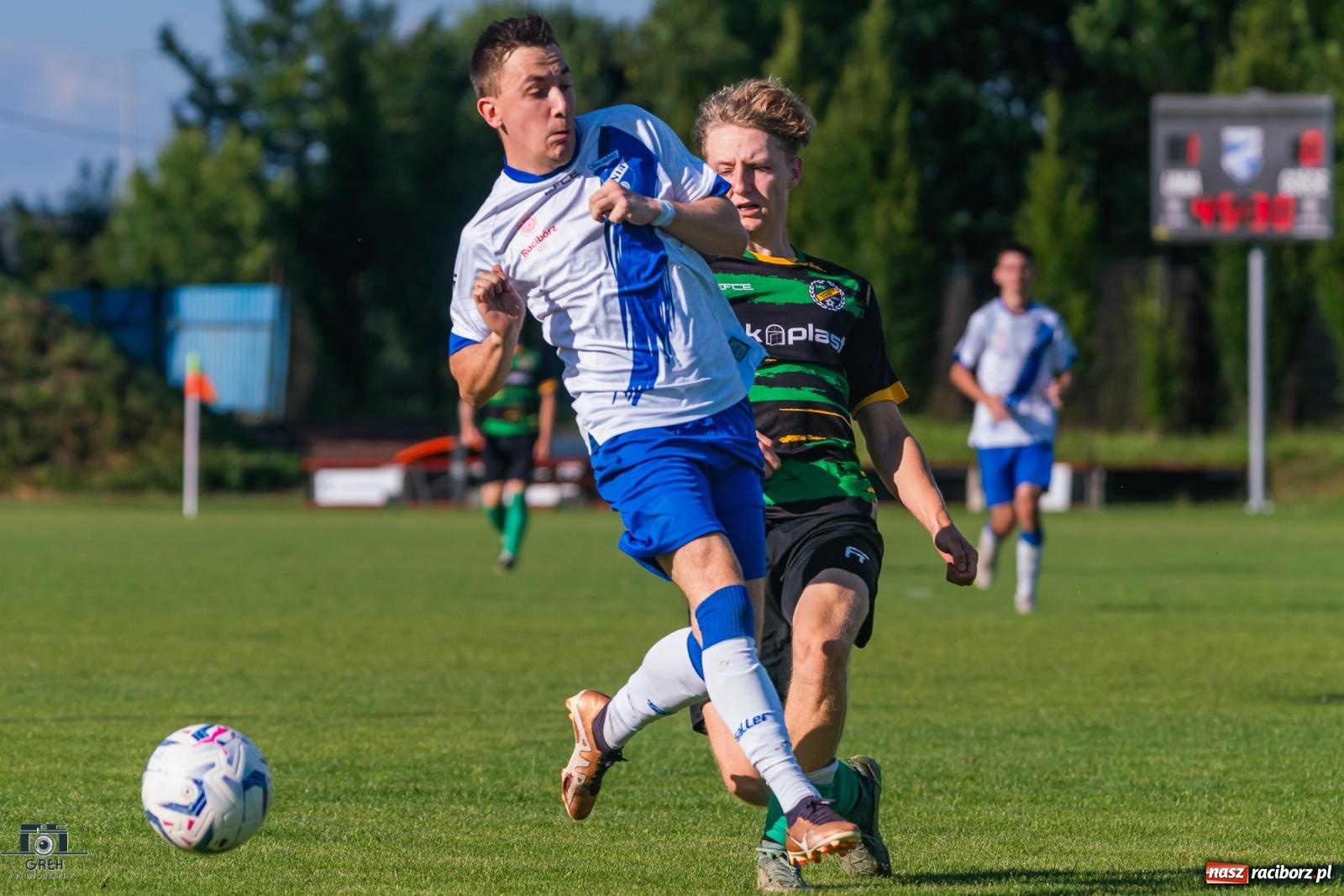 Zdjęcie w galerii na portalu naszraciborz.pl: Unia Racibórz kontra Naprzód Syrynia. Podział punktów na zakończenie sezonu [FOTO] wiadomości z regionu