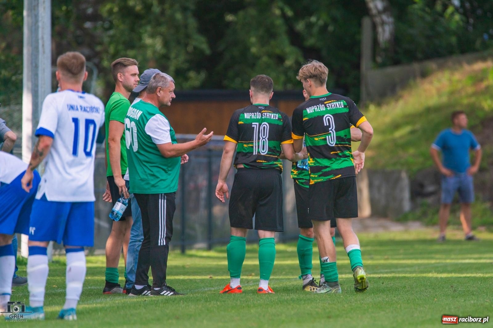 Zdjęcie w galerii na portalu naszraciborz.pl: Unia Racibórz kontra Naprzód Syrynia. Podział punktów na zakończenie sezonu [FOTO] wiadomości z regionu