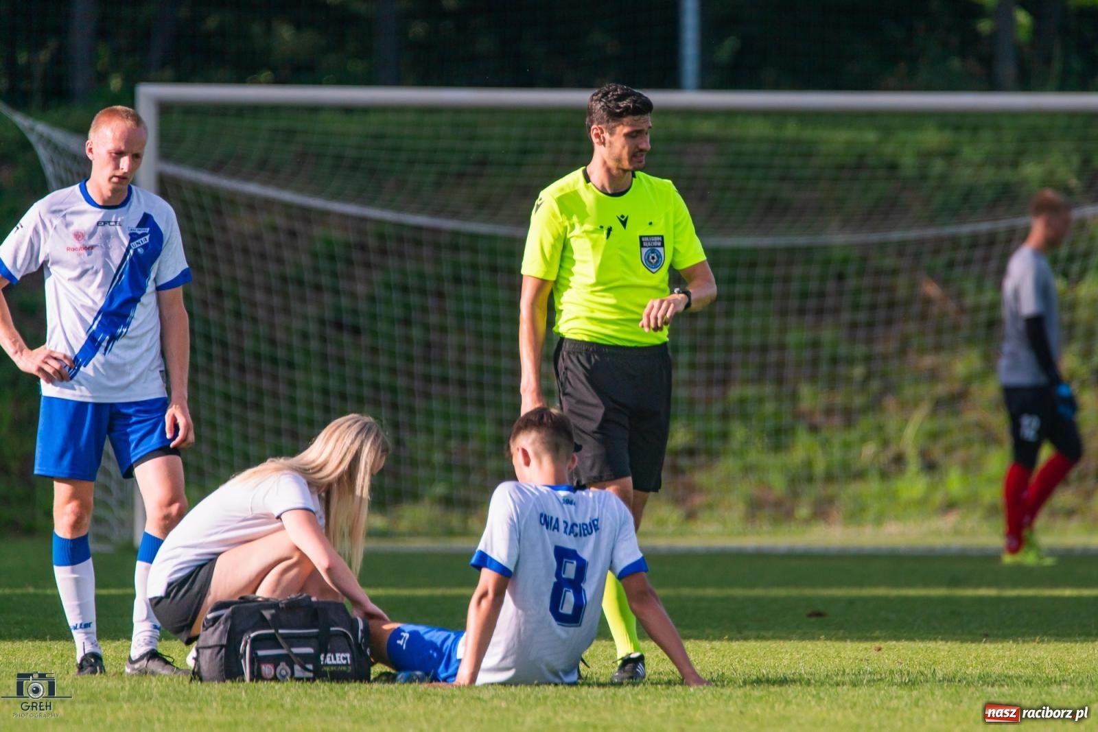 Zdjęcie w galerii na portalu naszraciborz.pl: Unia Racibórz kontra Naprzód Syrynia. Podział punktów na zakończenie sezonu [FOTO] wiadomości z regionu