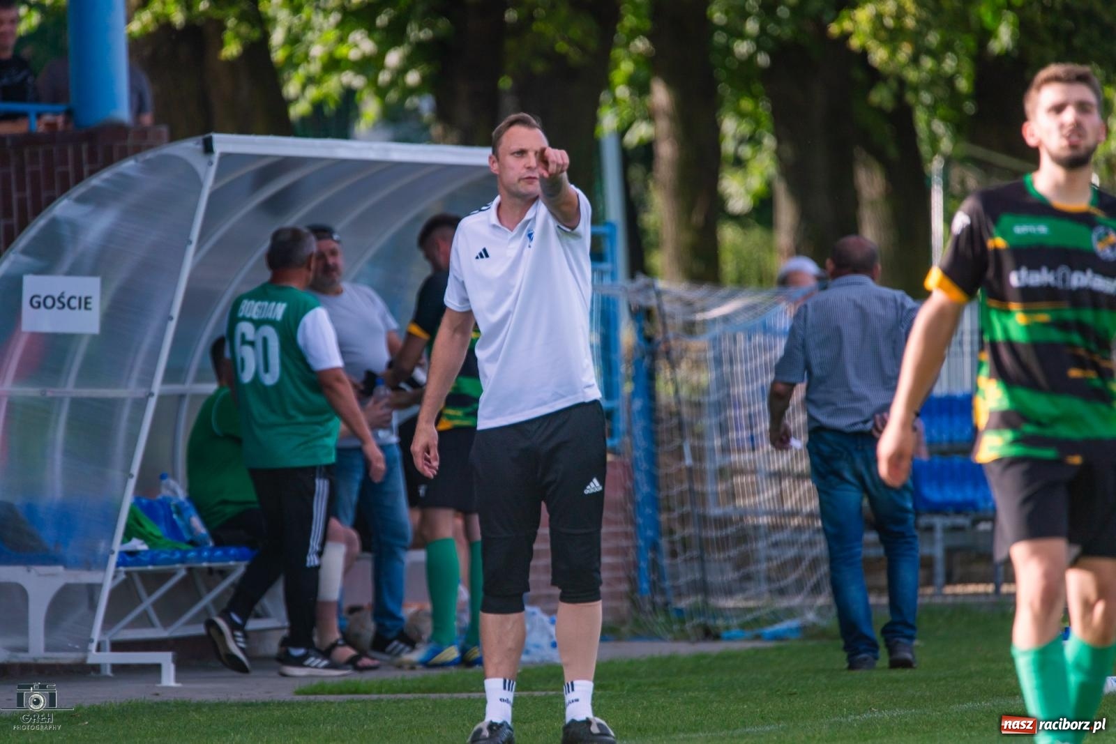 Zdjęcie w galerii na portalu naszraciborz.pl: Unia Racibórz kontra Naprzód Syrynia. Podział punktów na zakończenie sezonu [FOTO] wiadomości z regionu