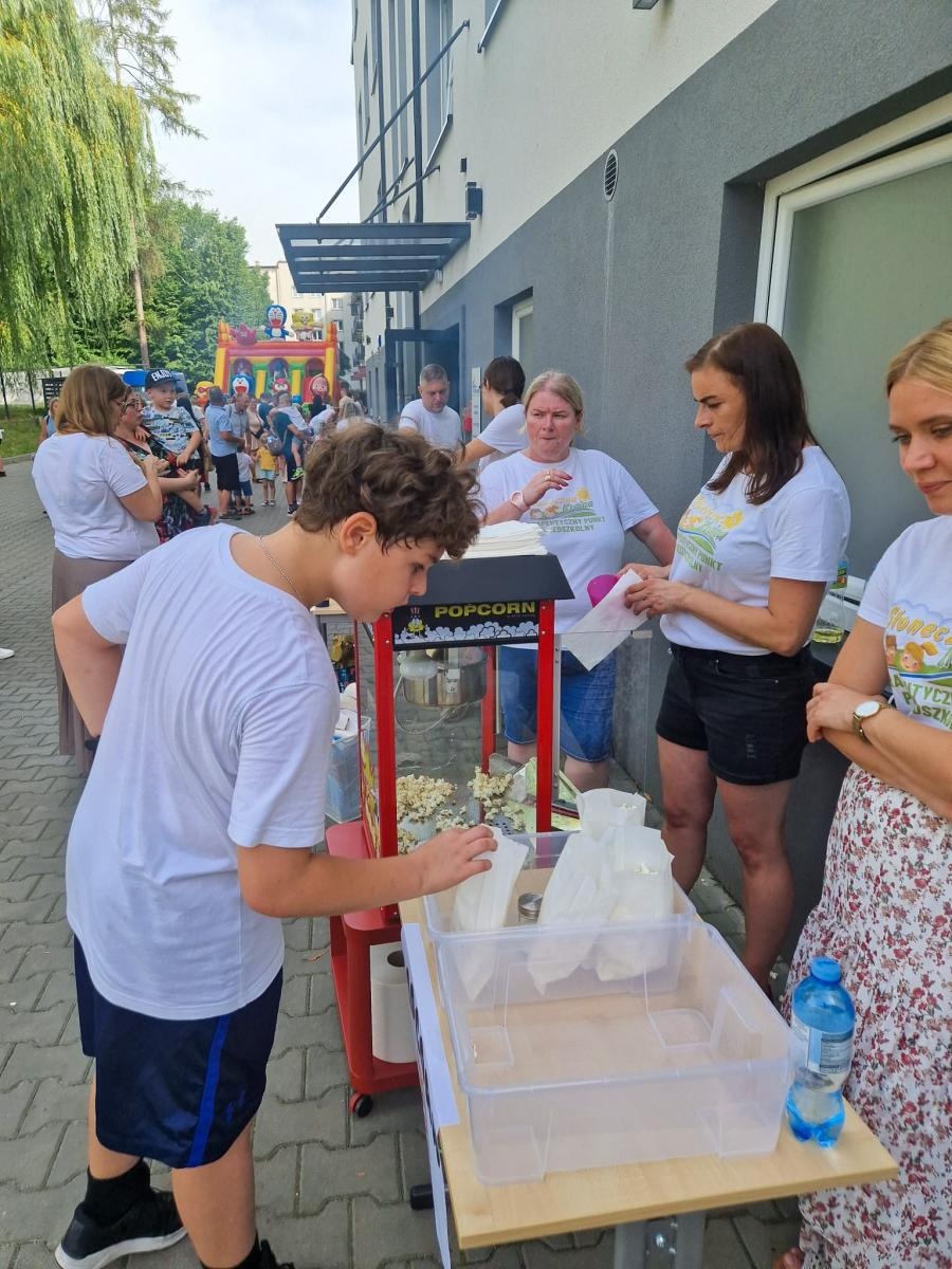 Zdjęcie w galerii na portalu naszraciborz.pl: Rodzinne świętowanie z alpakami i kucykami wiadomości z regionu