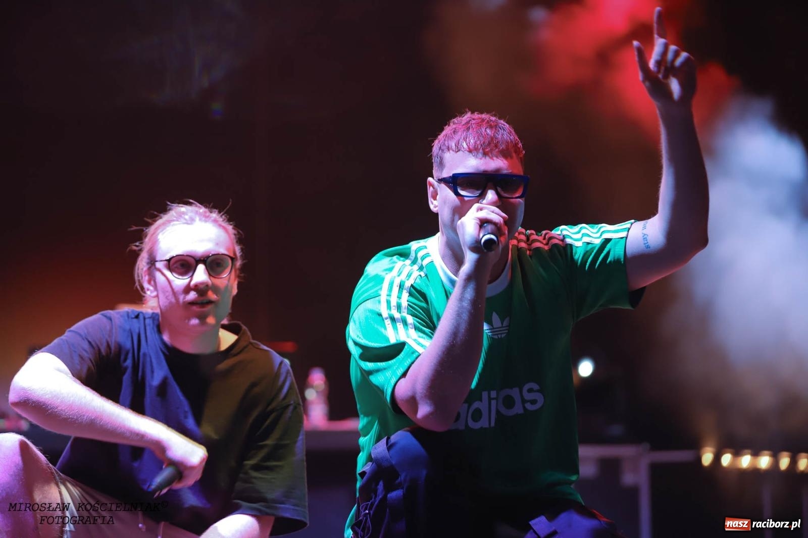 Zdjęcie w galerii na portalu naszraciborz.pl: Antony Esca i Wac Toja. Rapowy wieczór na zamku w Raciborzu [FOTO i WIDEO] wiadomości z regionu